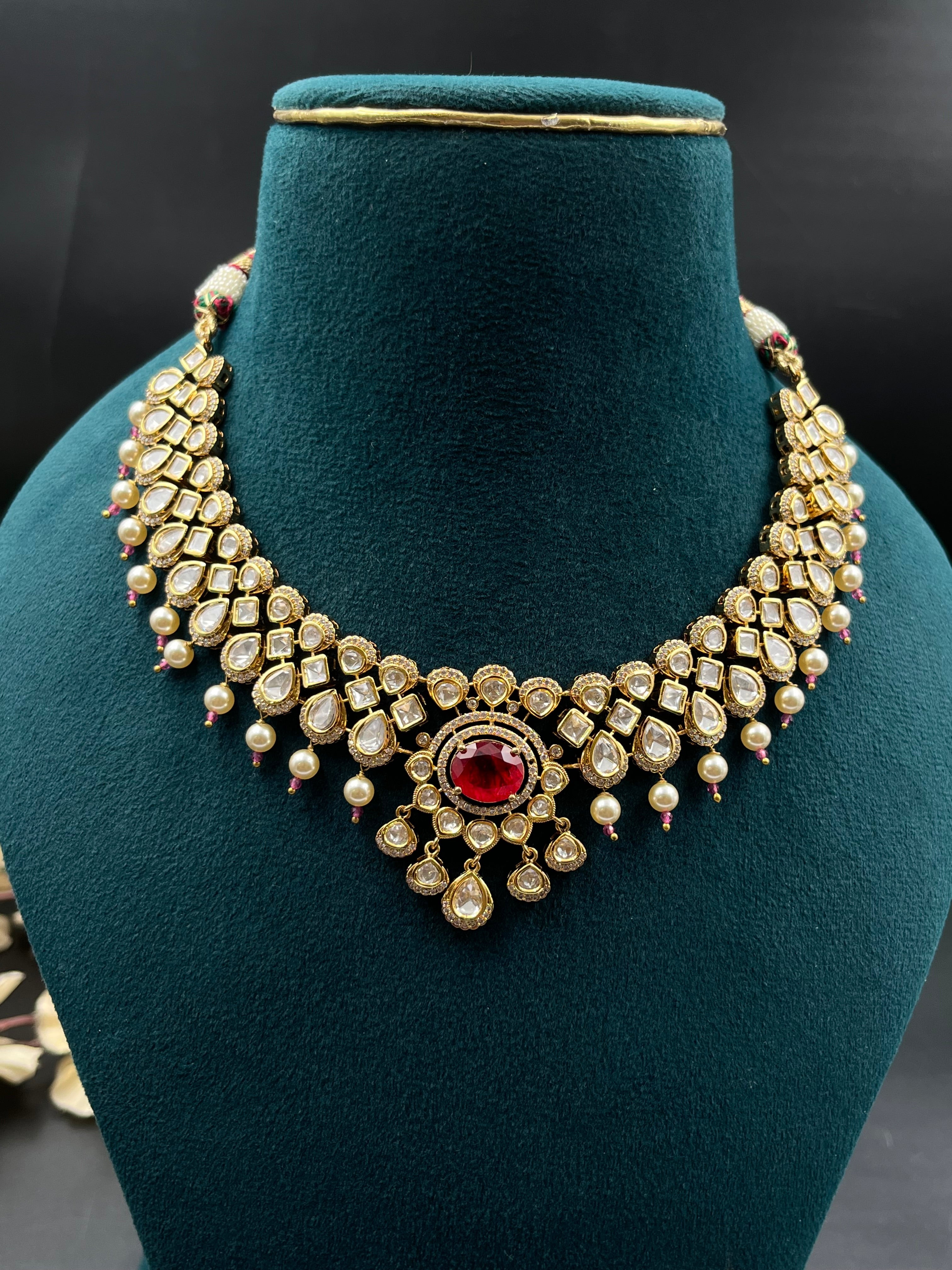 HARSHITA NECKLACE