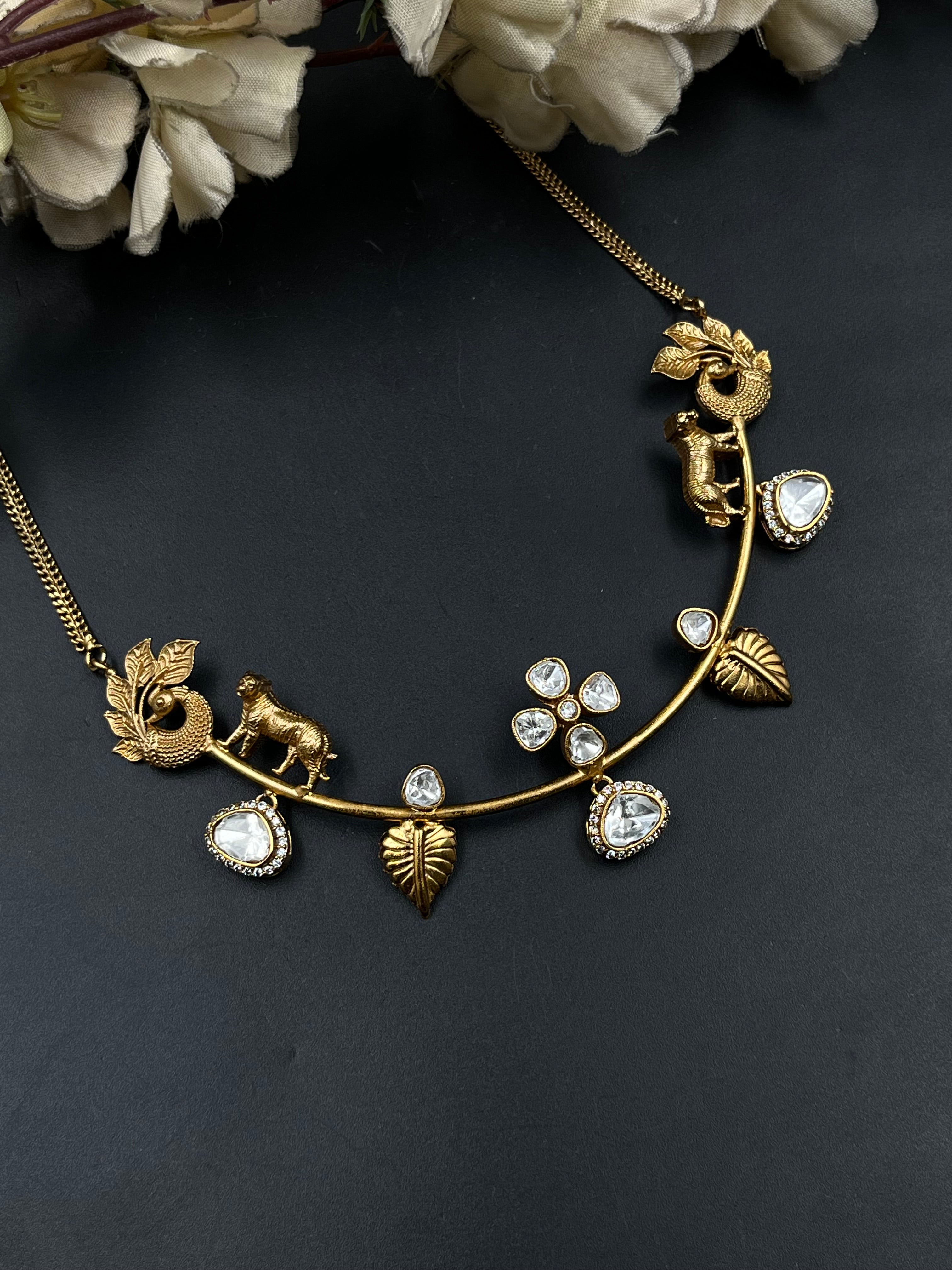 TIYA NECKLACE
