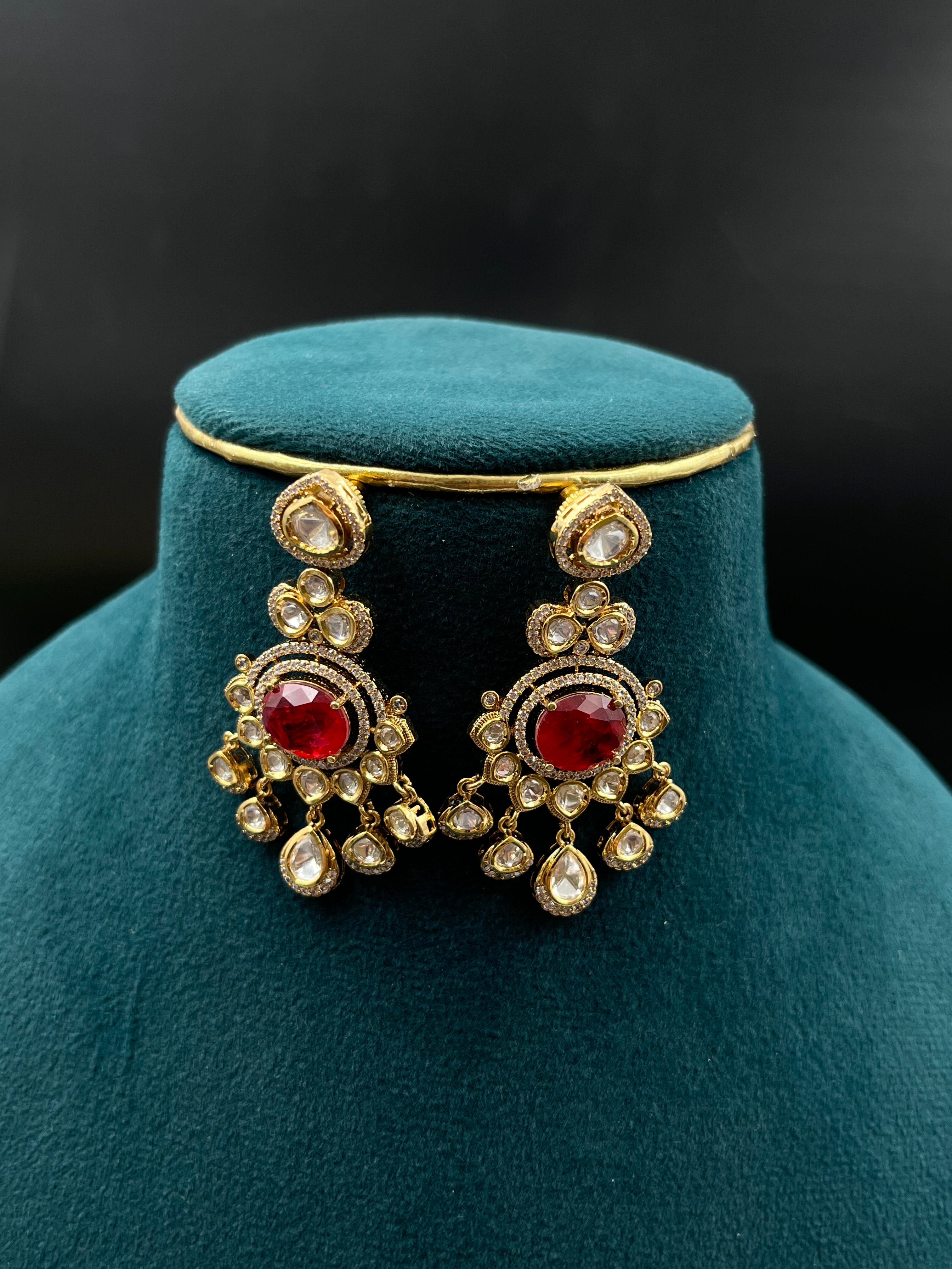 HARSHITA NECKLACE