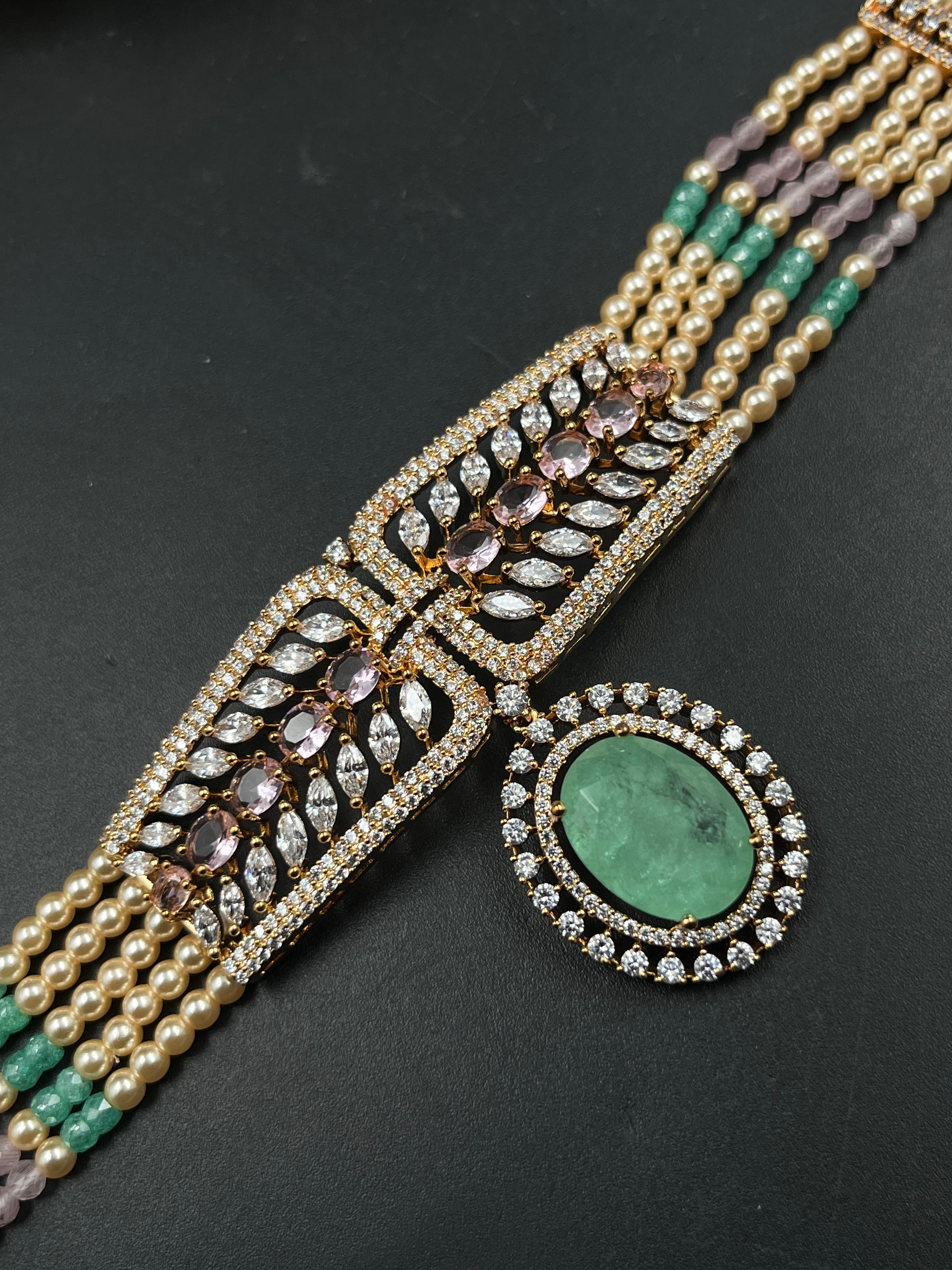 MIYA NECKLACE