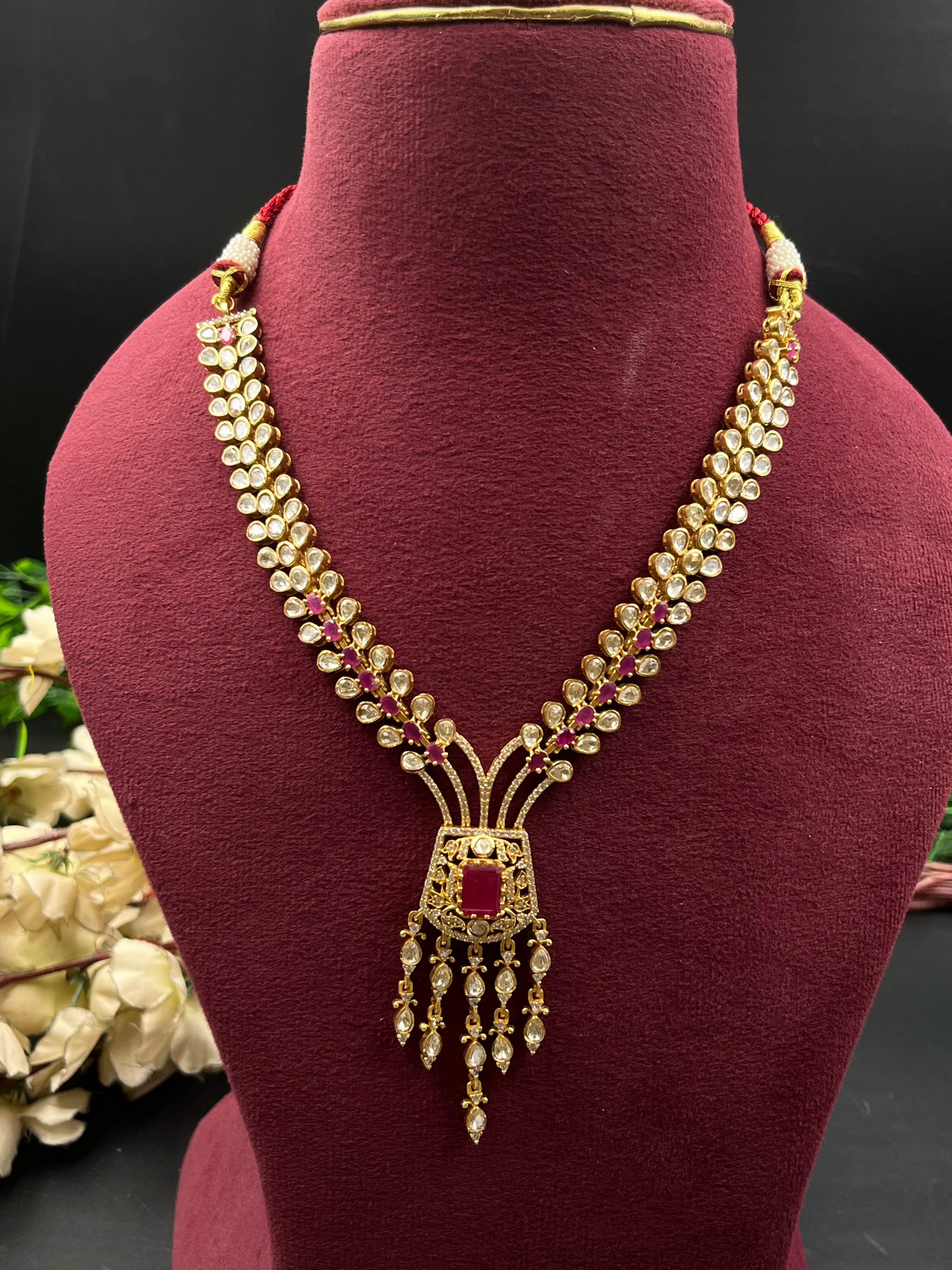 SIKHA NECKLACE
