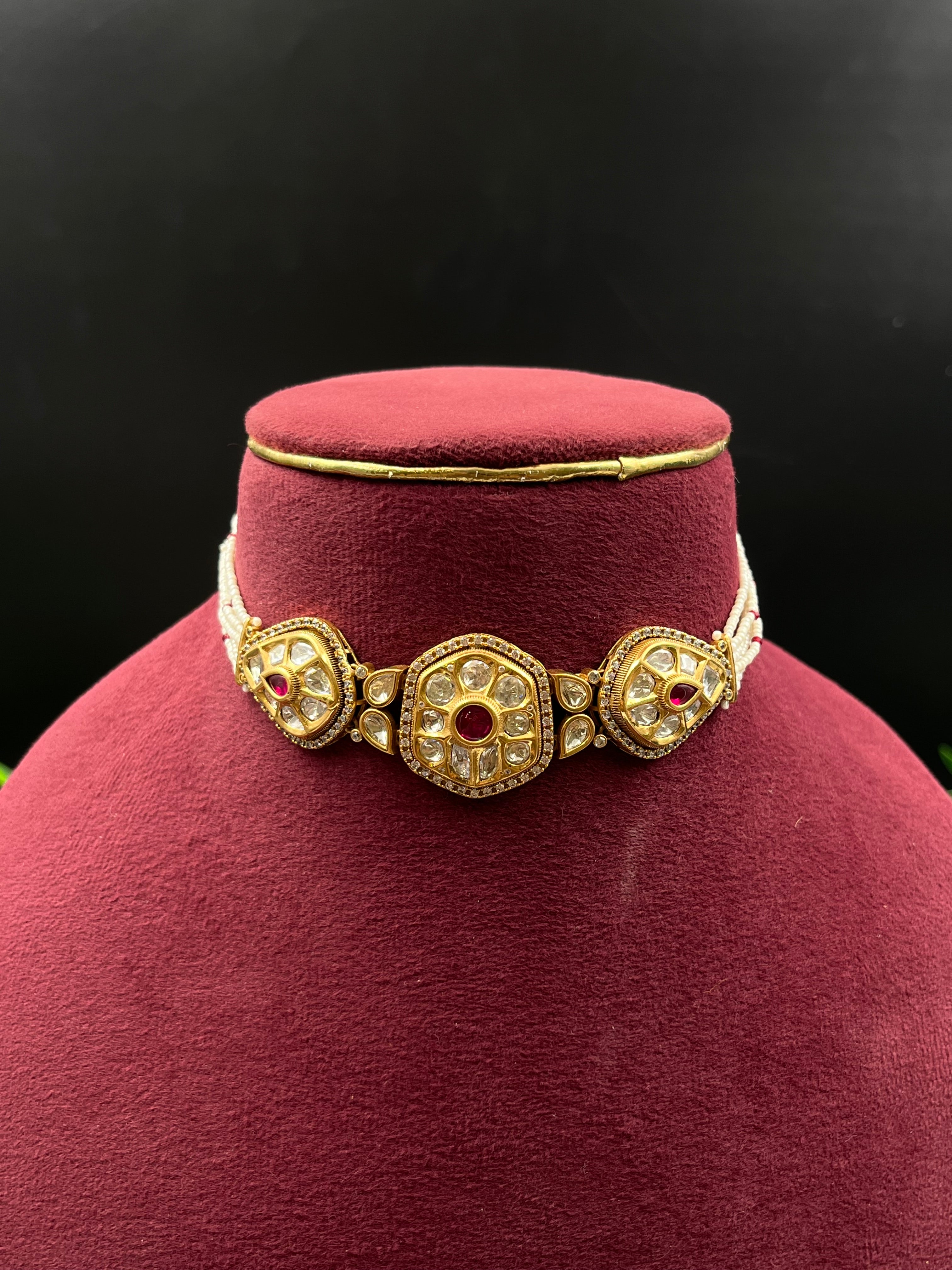 SIPA NECKLACE