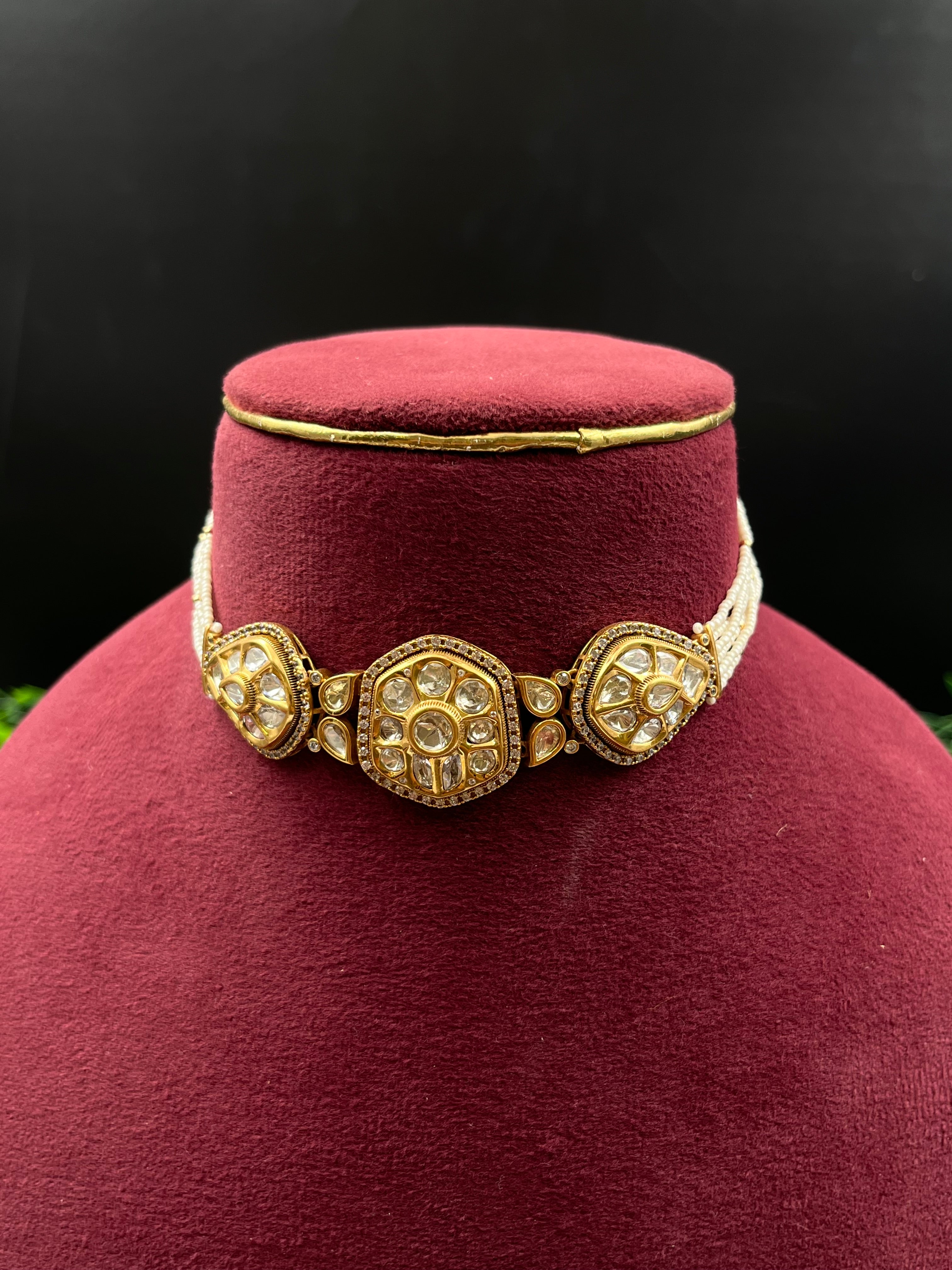 SIPA NECKLACE