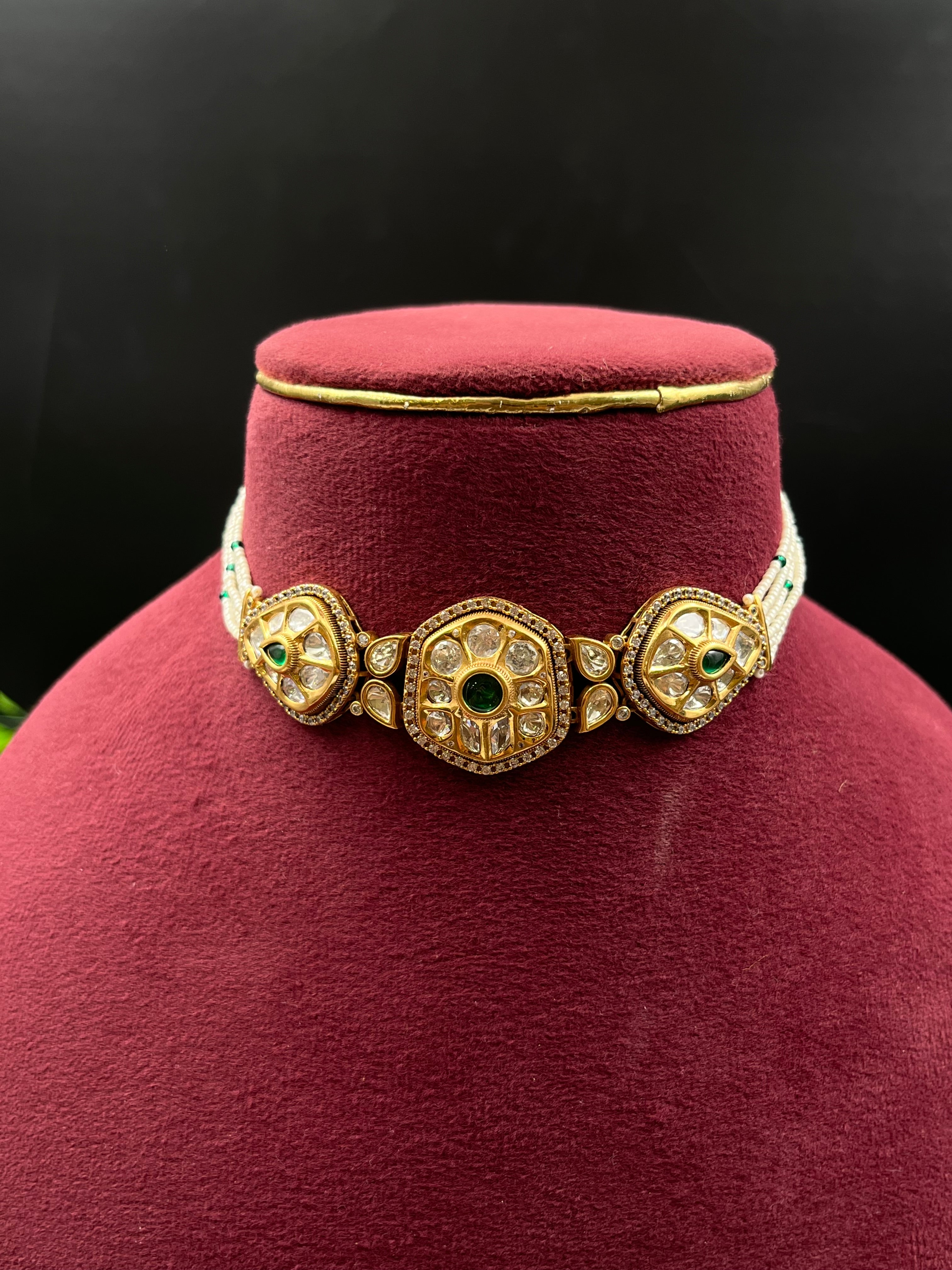 SIPA NECKLACE