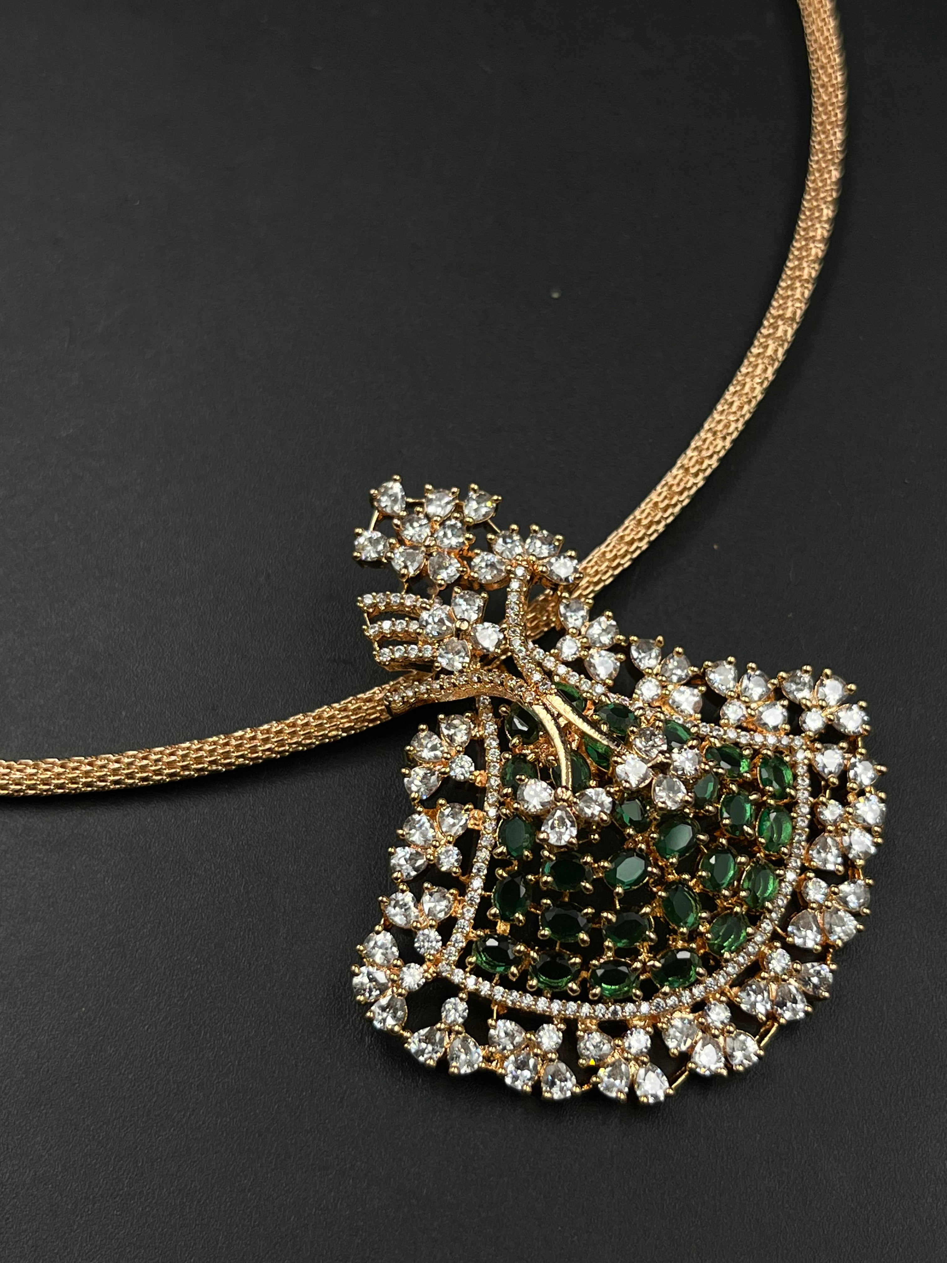 NITA NECKLACE