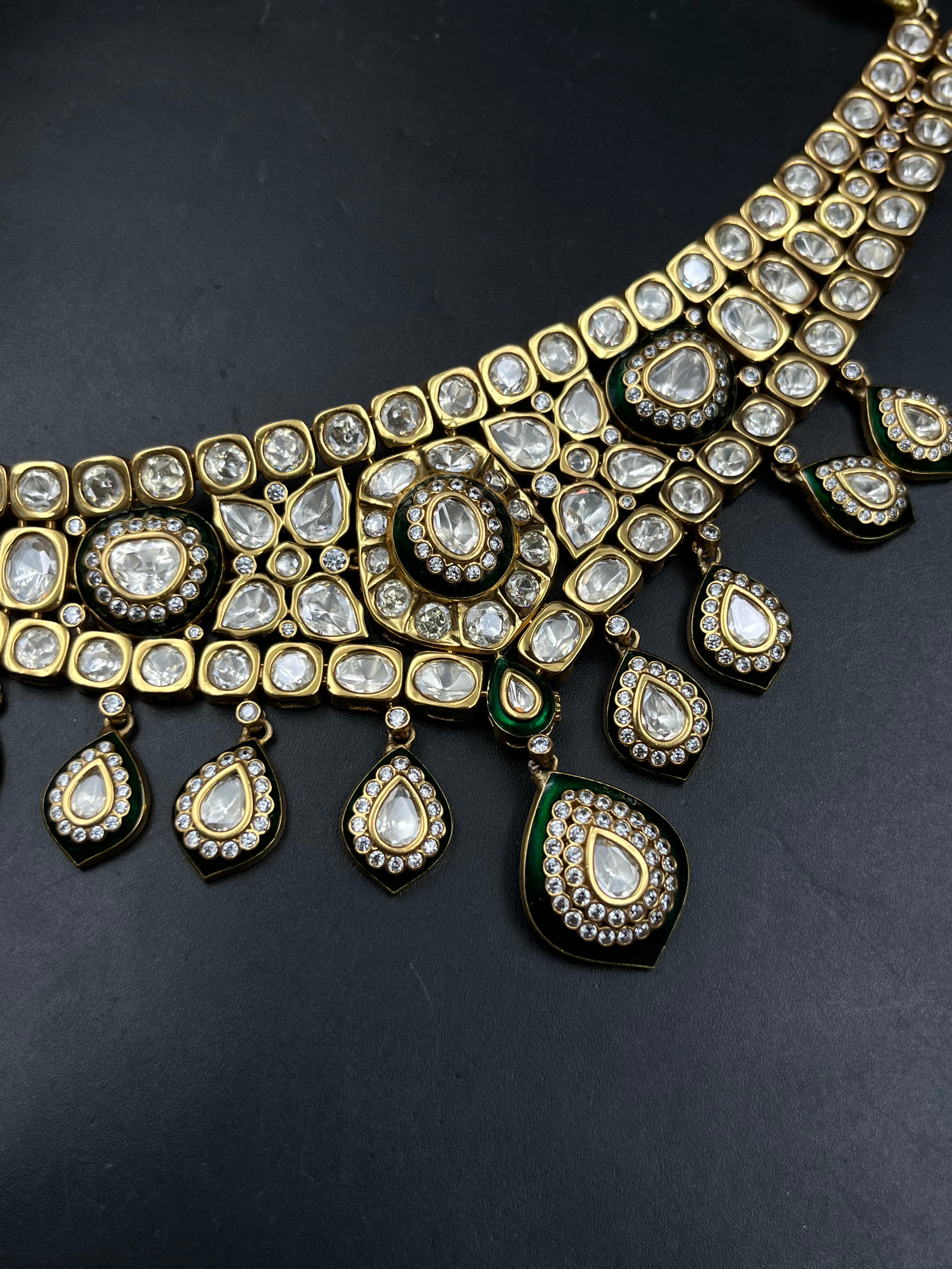 KAVYA NECKLACE