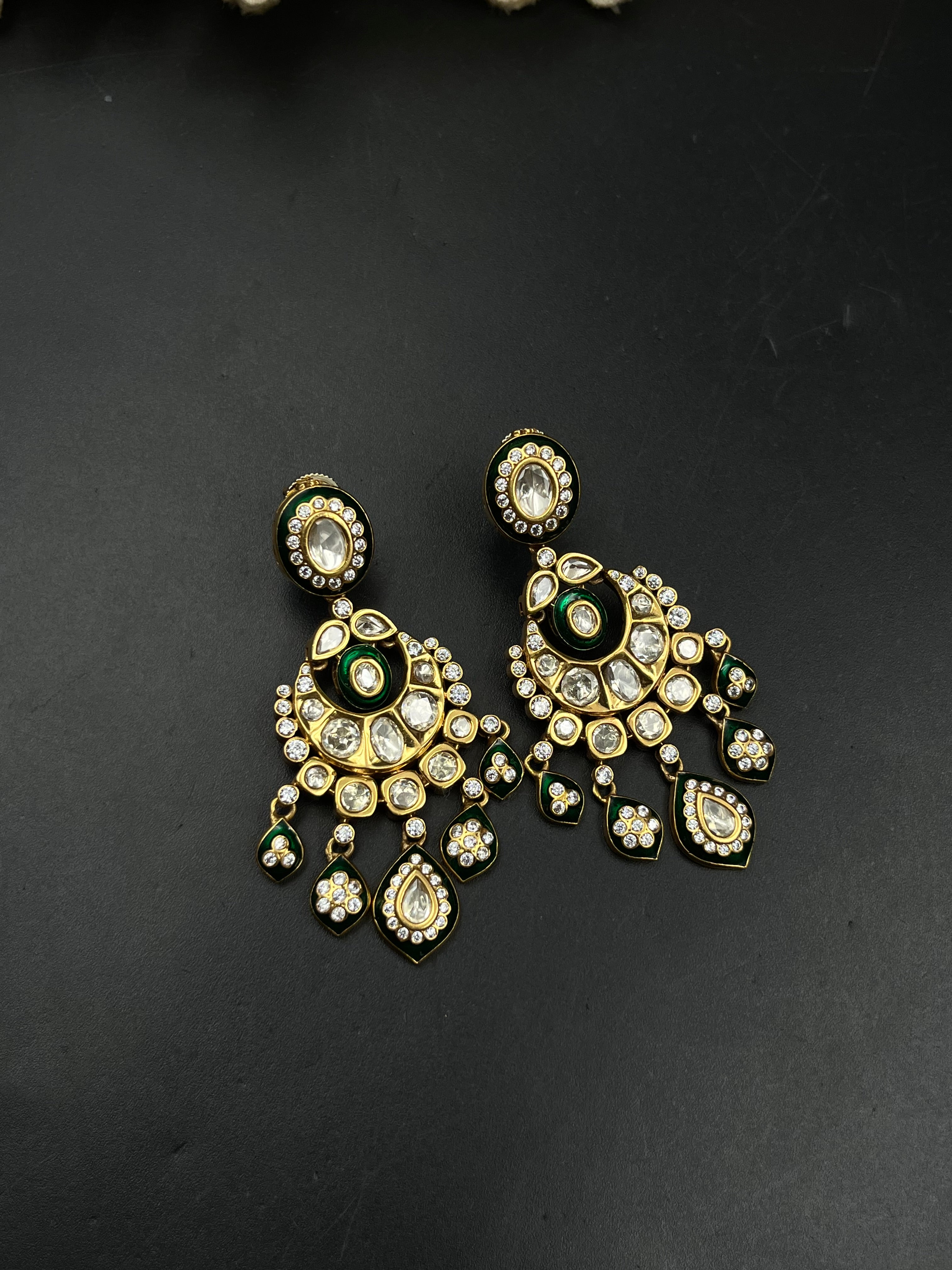 KAVYA NECKLACE