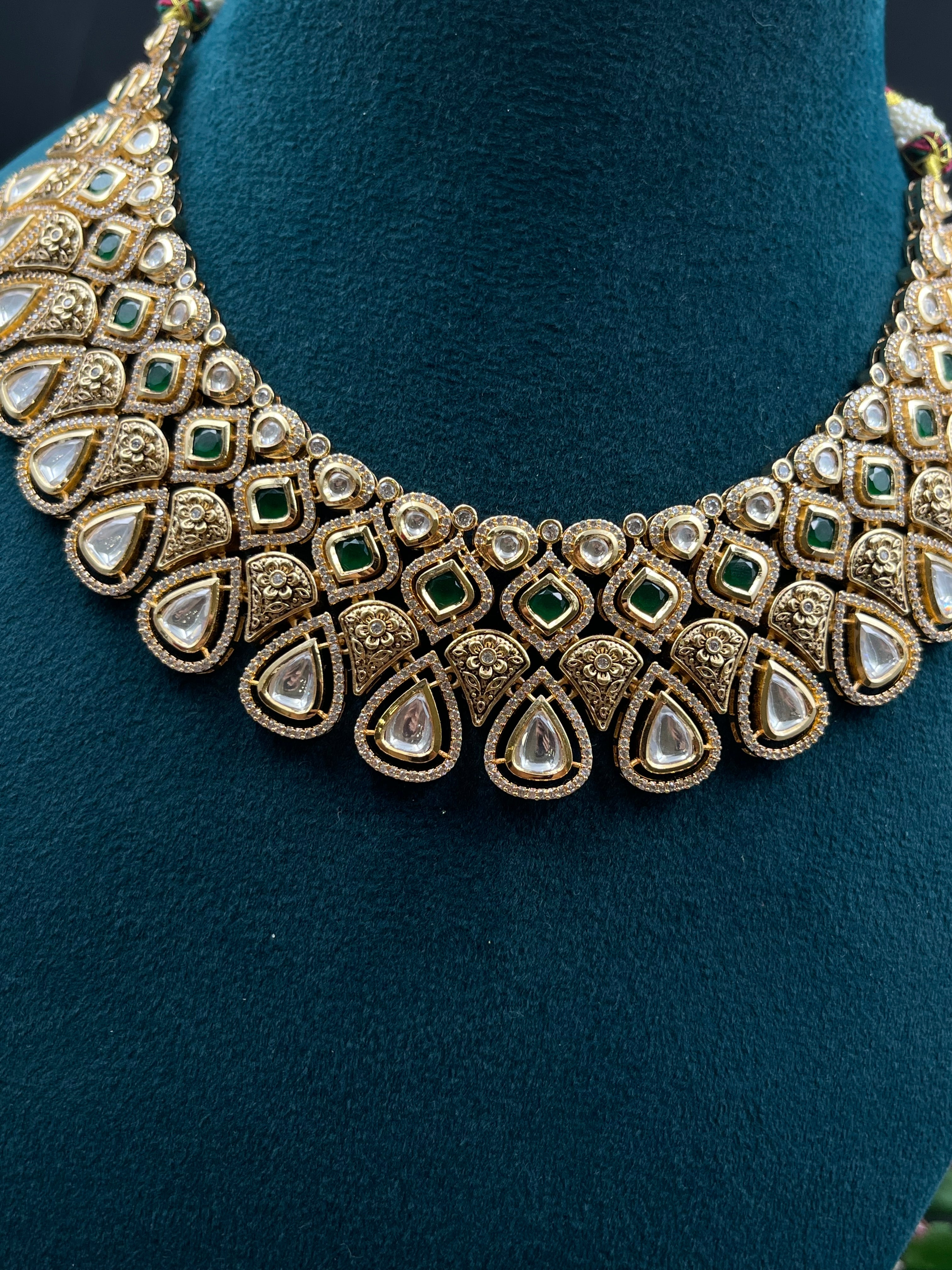 SIVANU NECKLACE