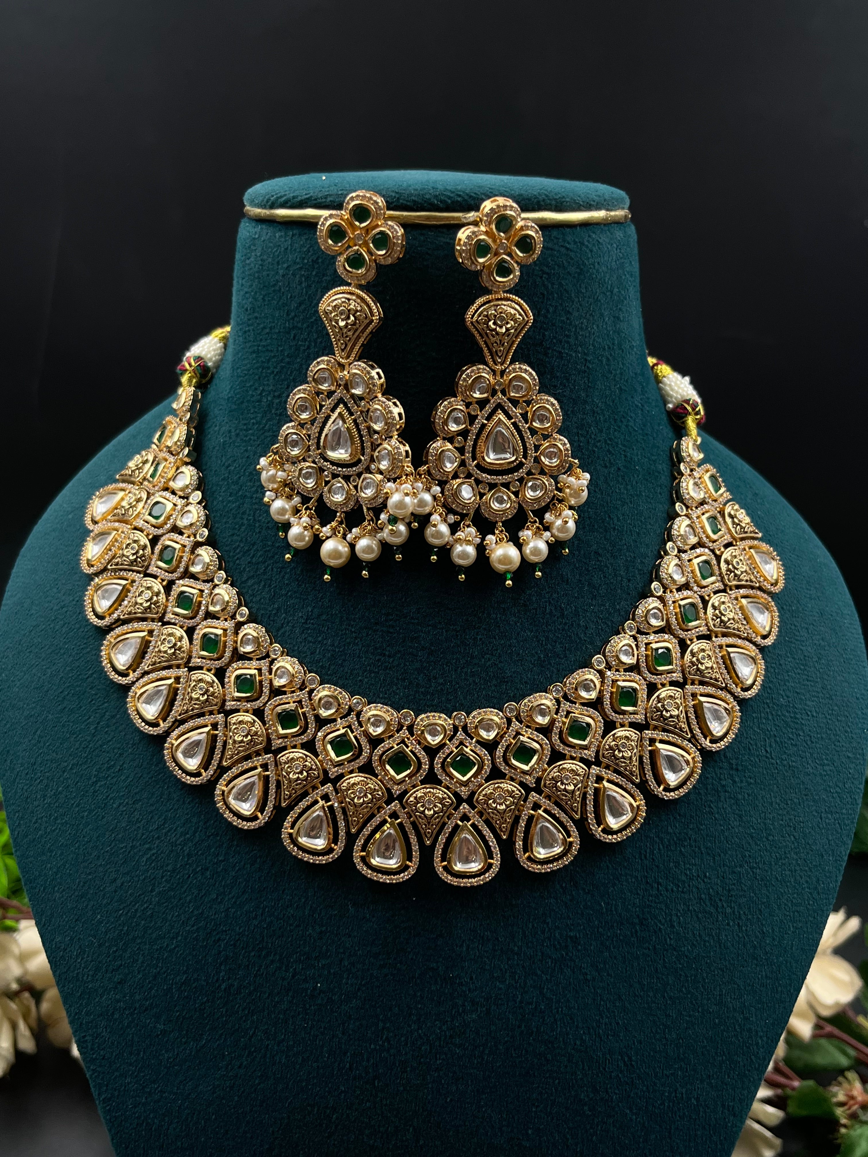 SIVANU NECKLACE