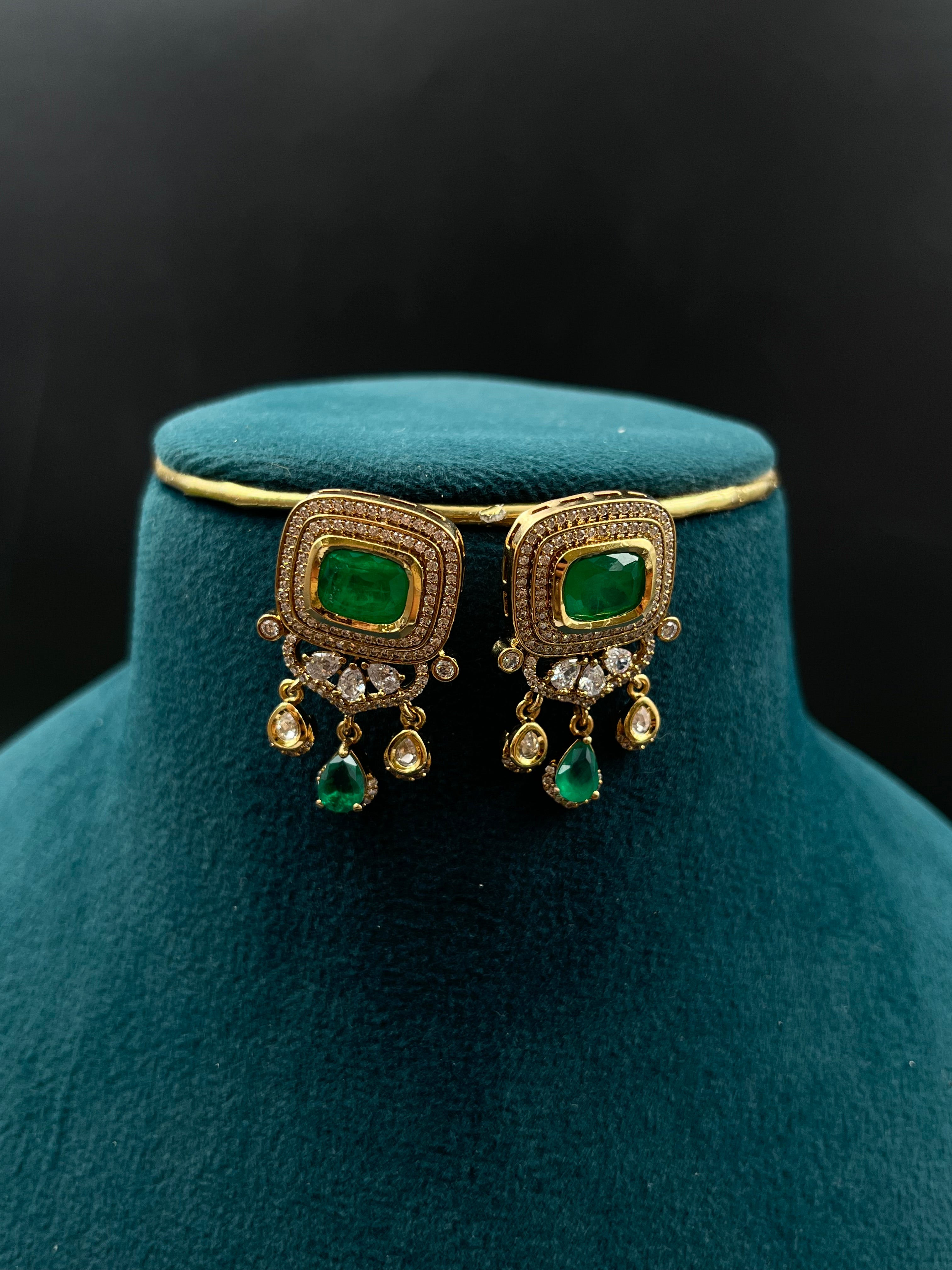PEHU NECKLACE
