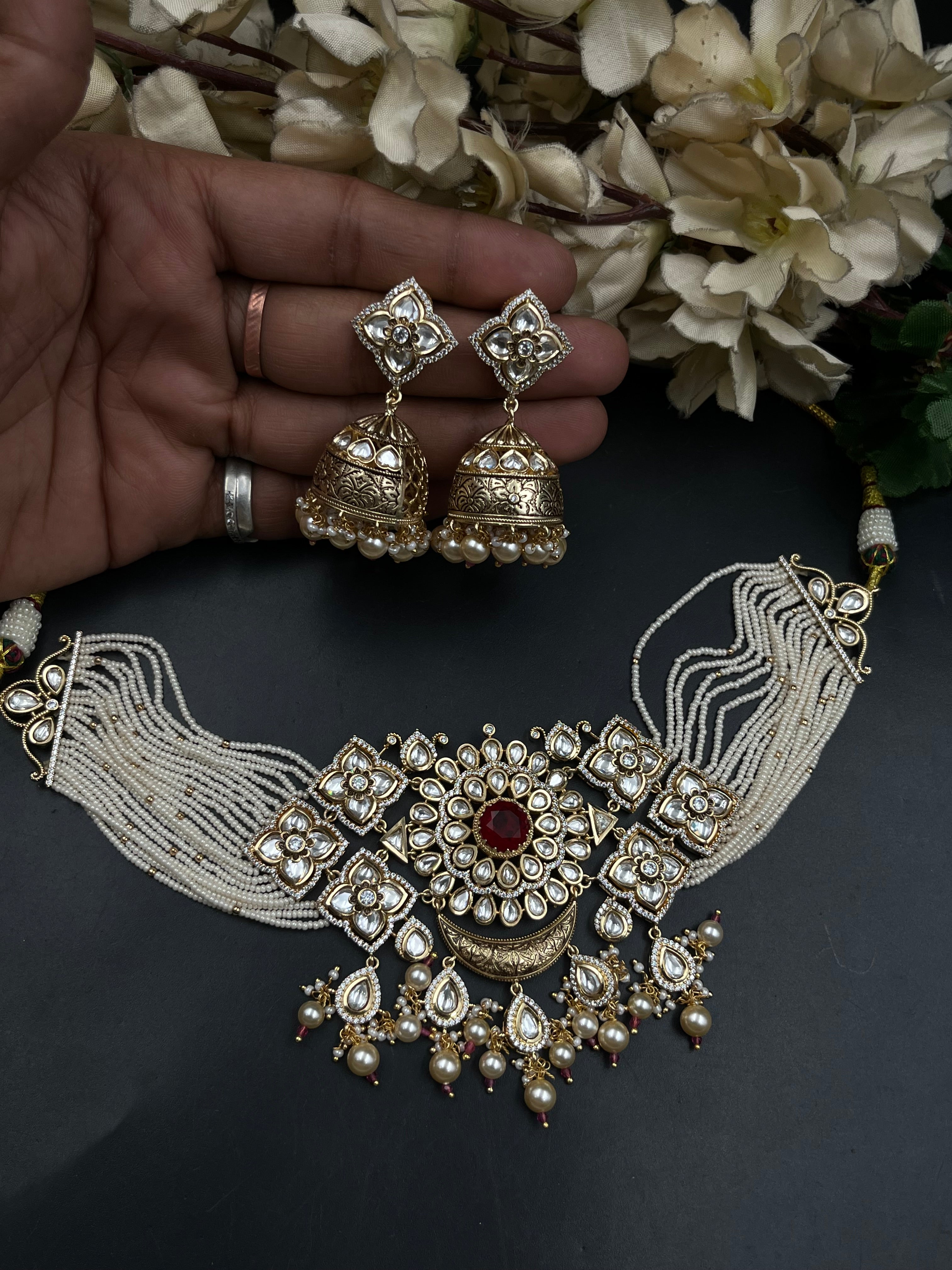 ANSHU NECKLACE