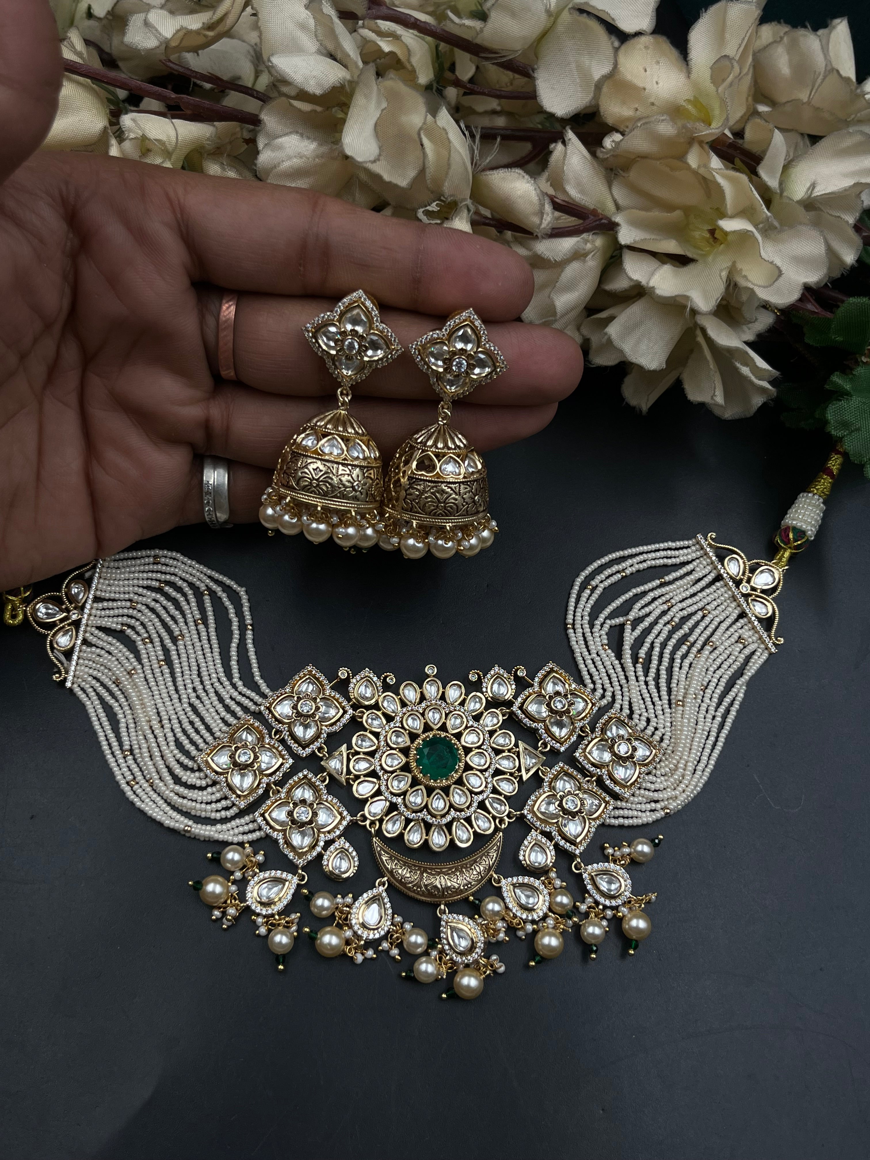 ANSHU NECKLACE