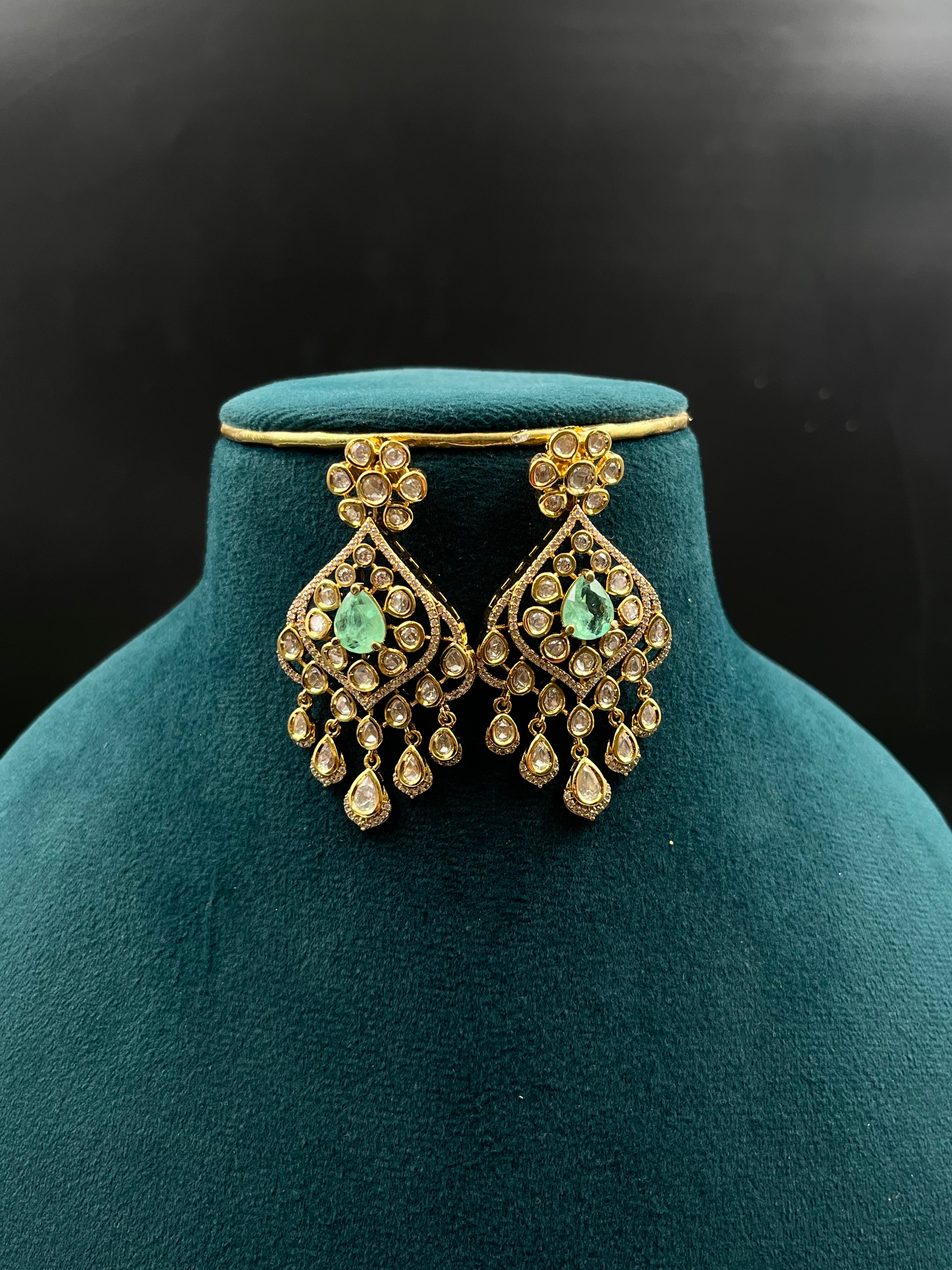 UMA NECKLACE