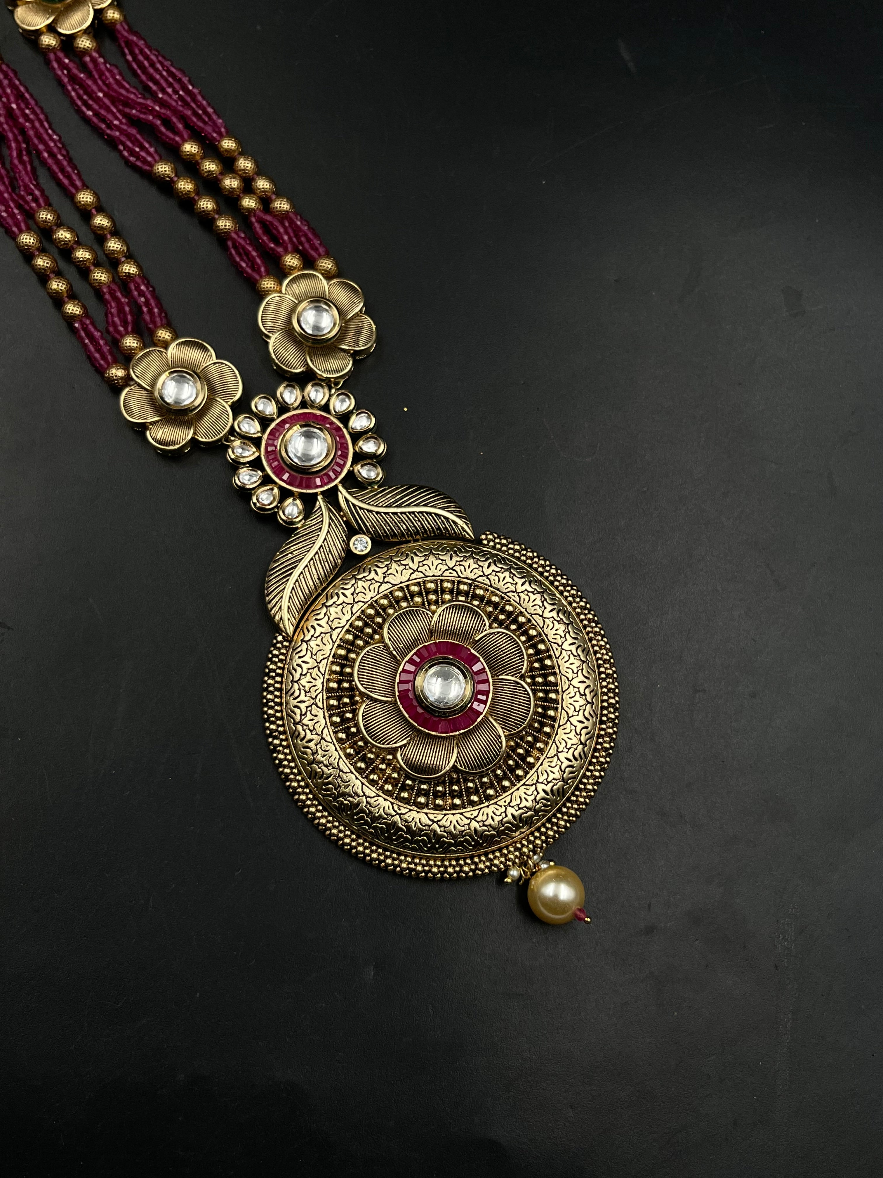 BABITA NECKLACE