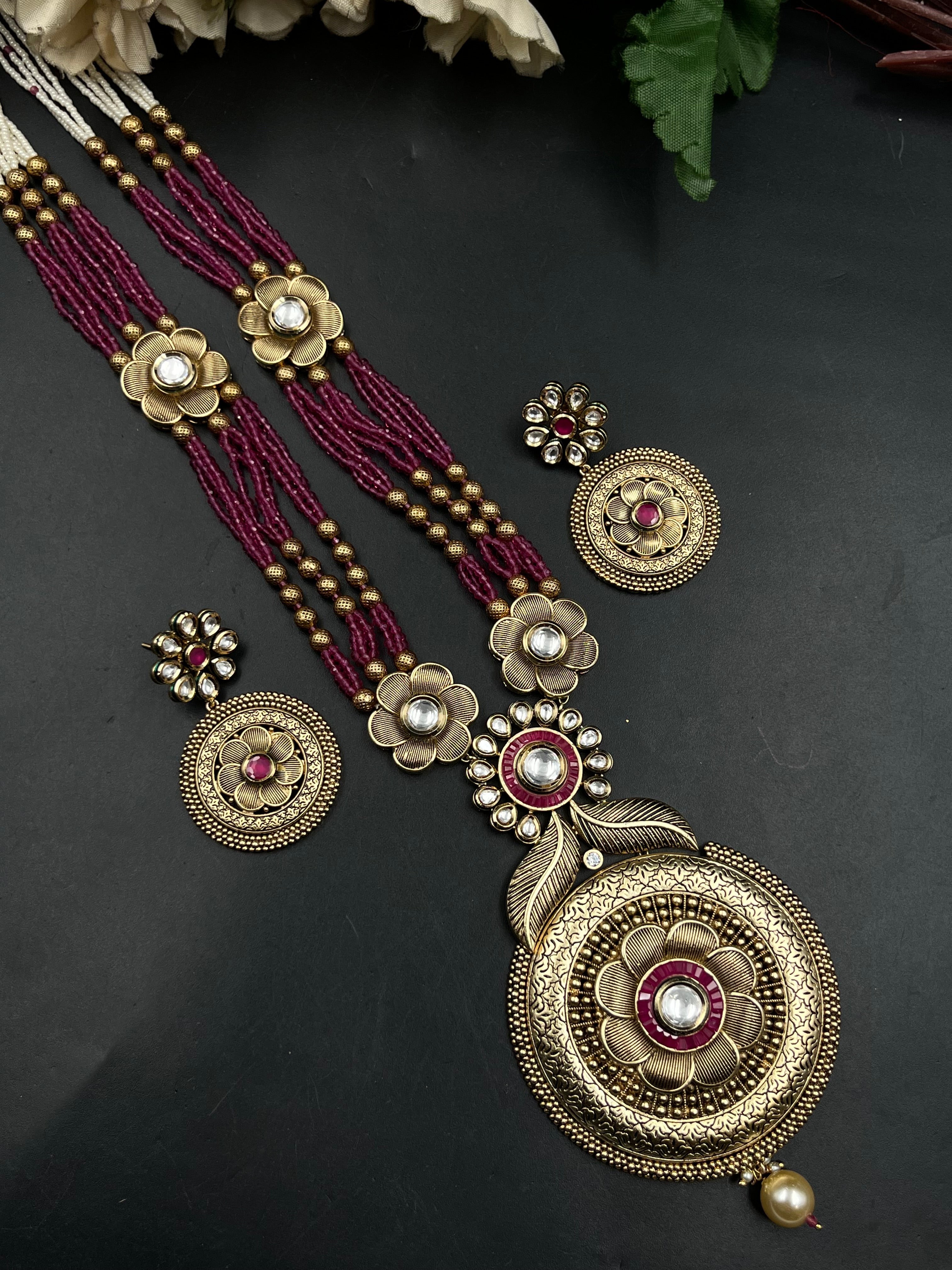 BABITA NECKLACE