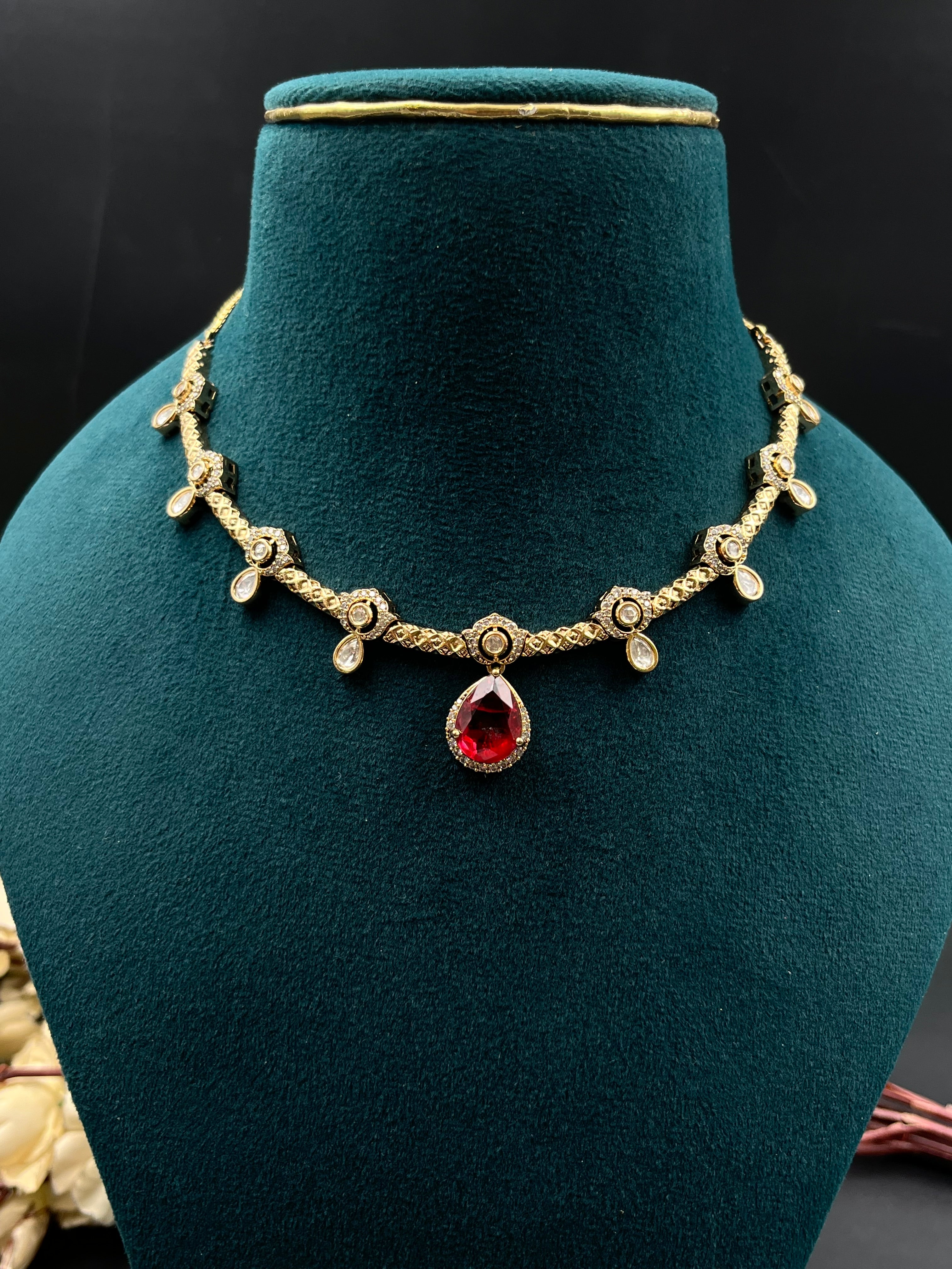 TESHU NECKLACE