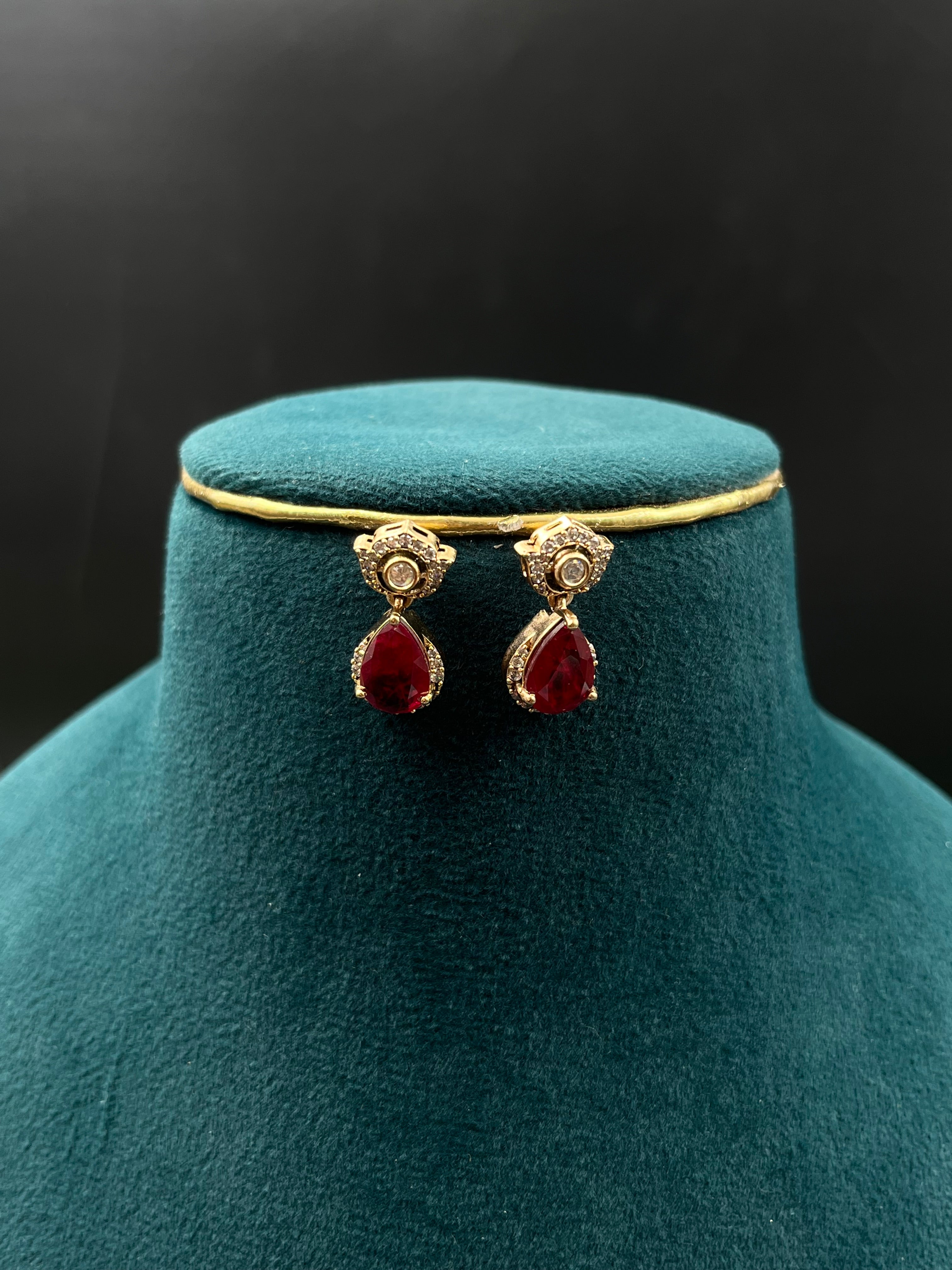 TESHU NECKLACE