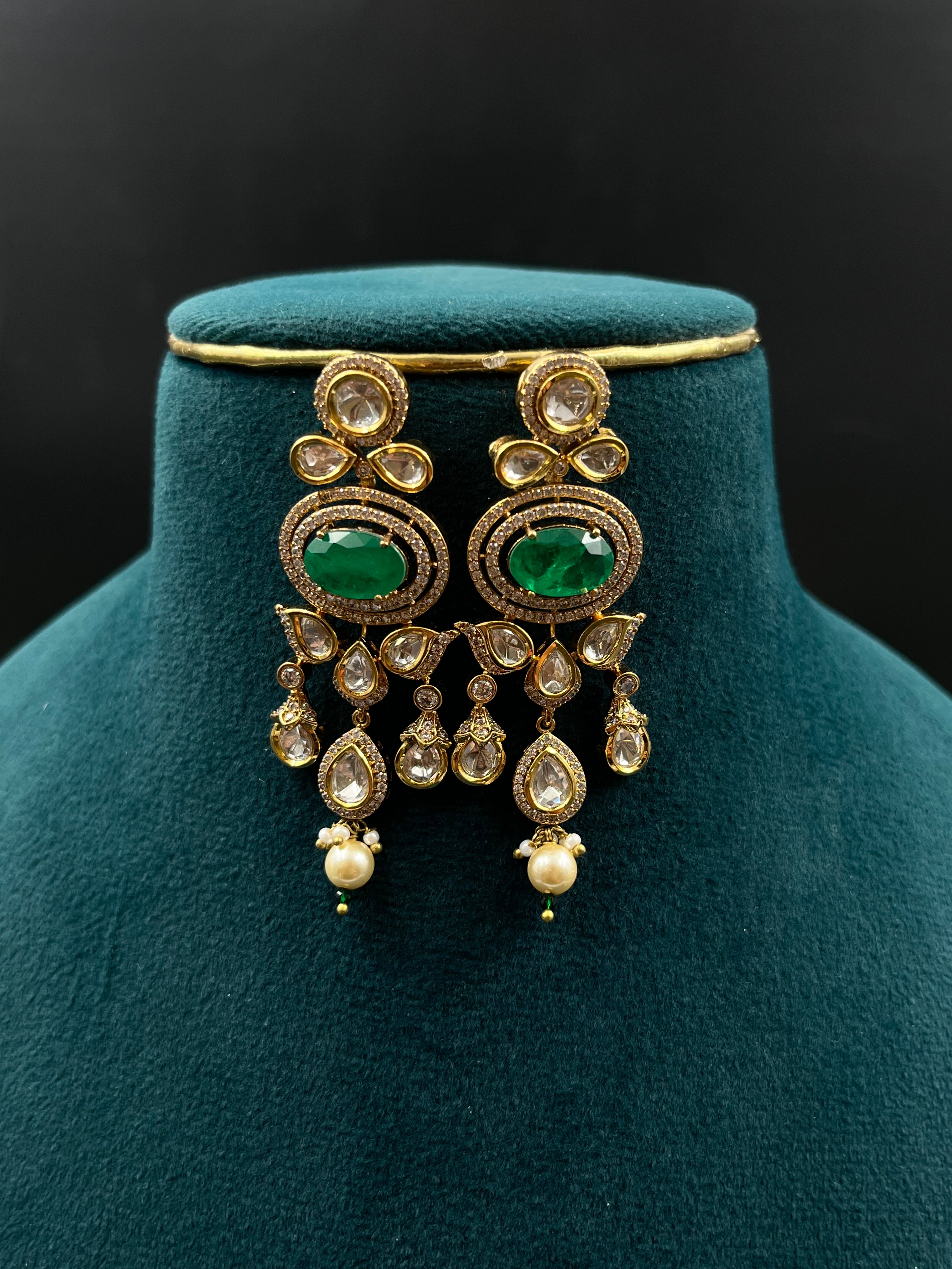 KANIKLA NECKLACE