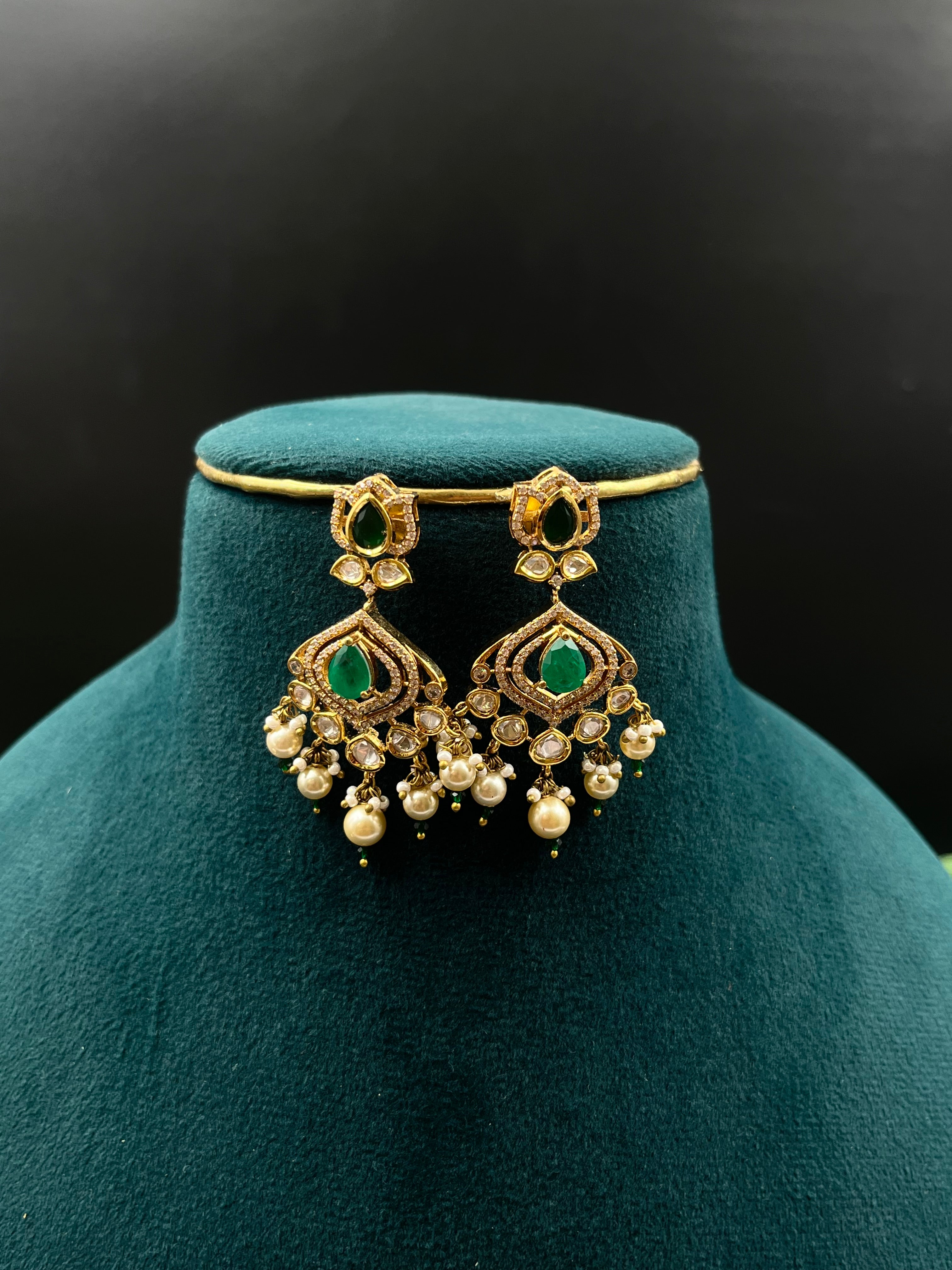DIPTI NECKLACE
