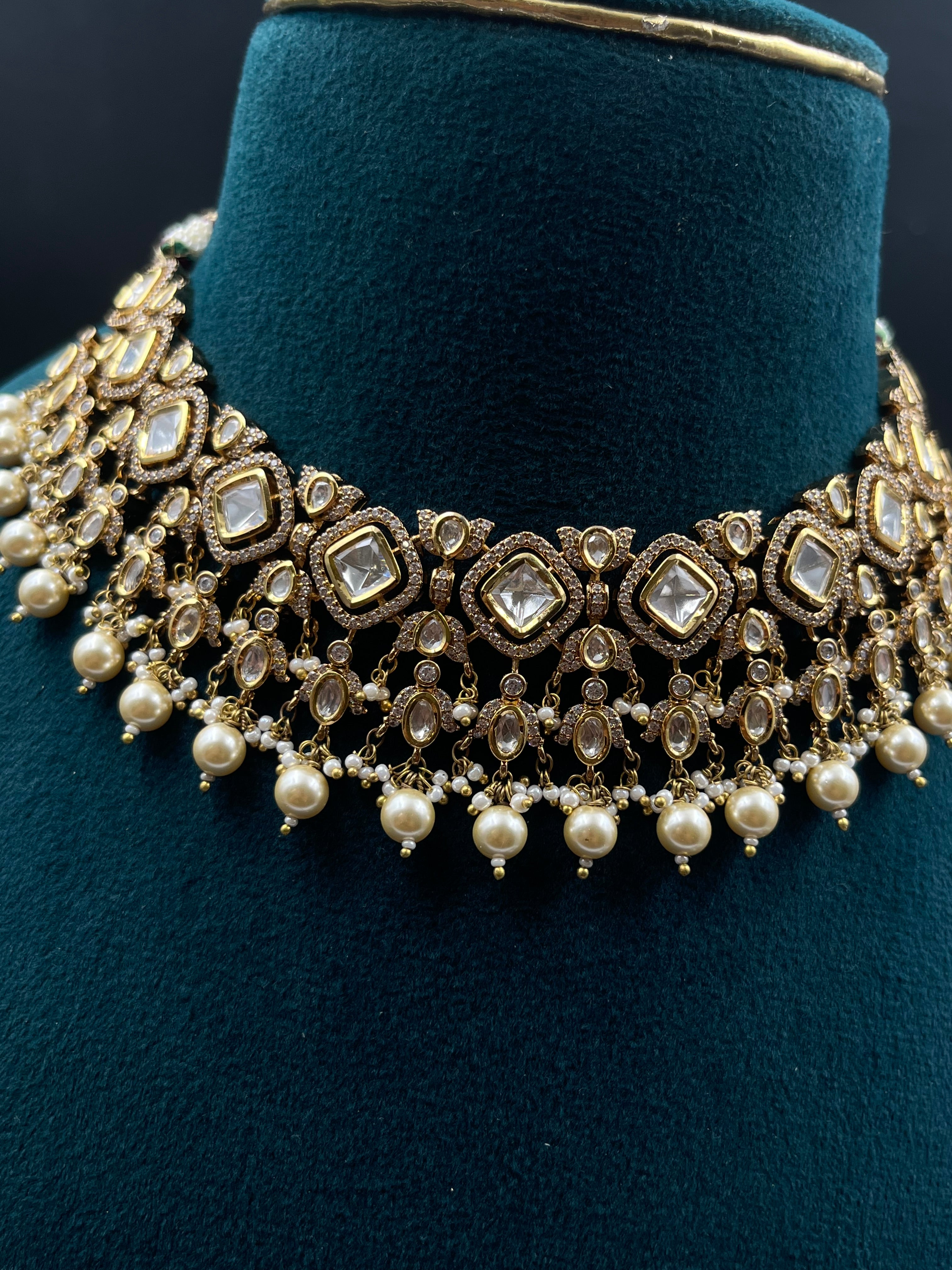 SEPRA NECKLACE