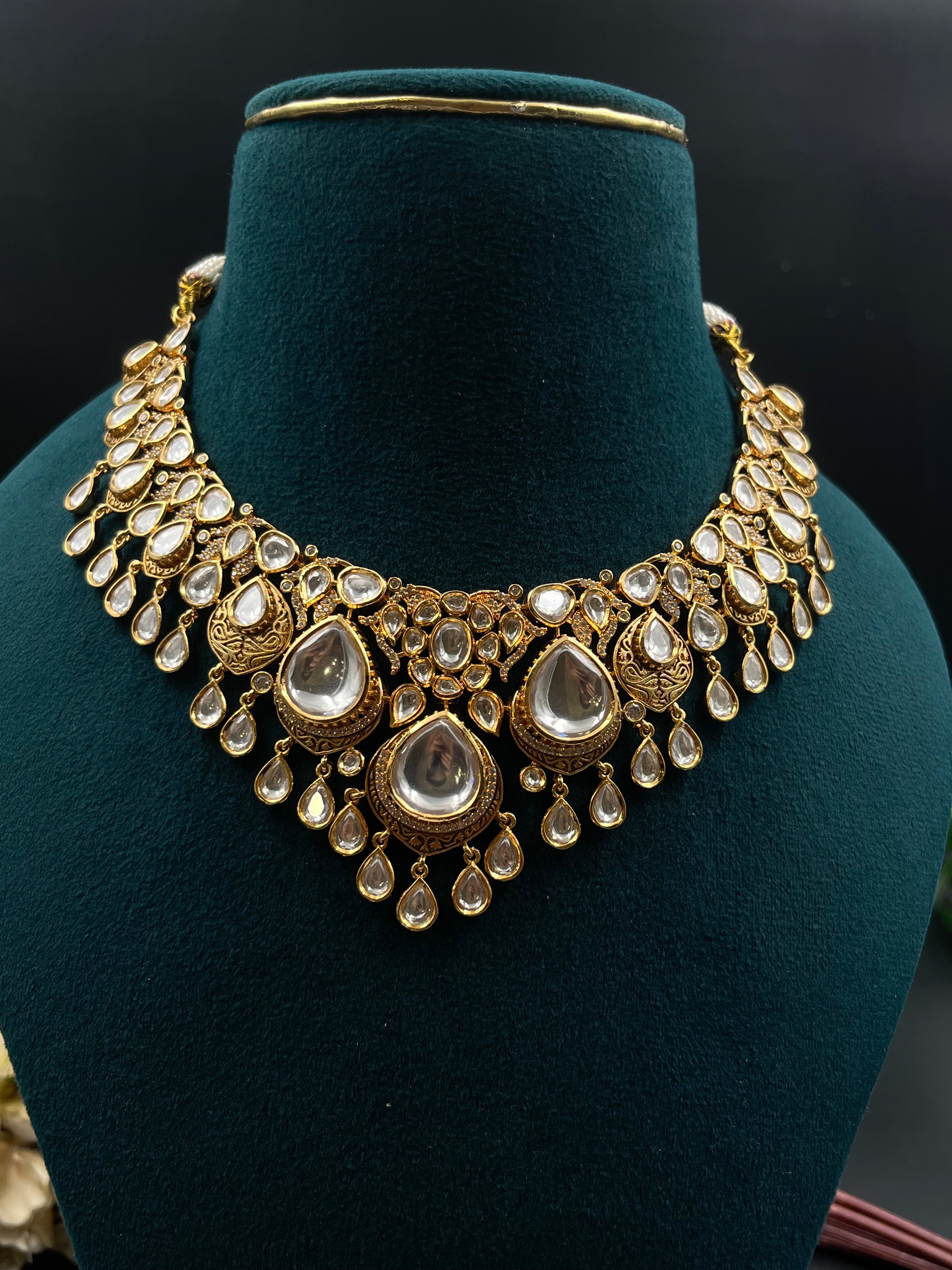 SUSMA NECKLACE