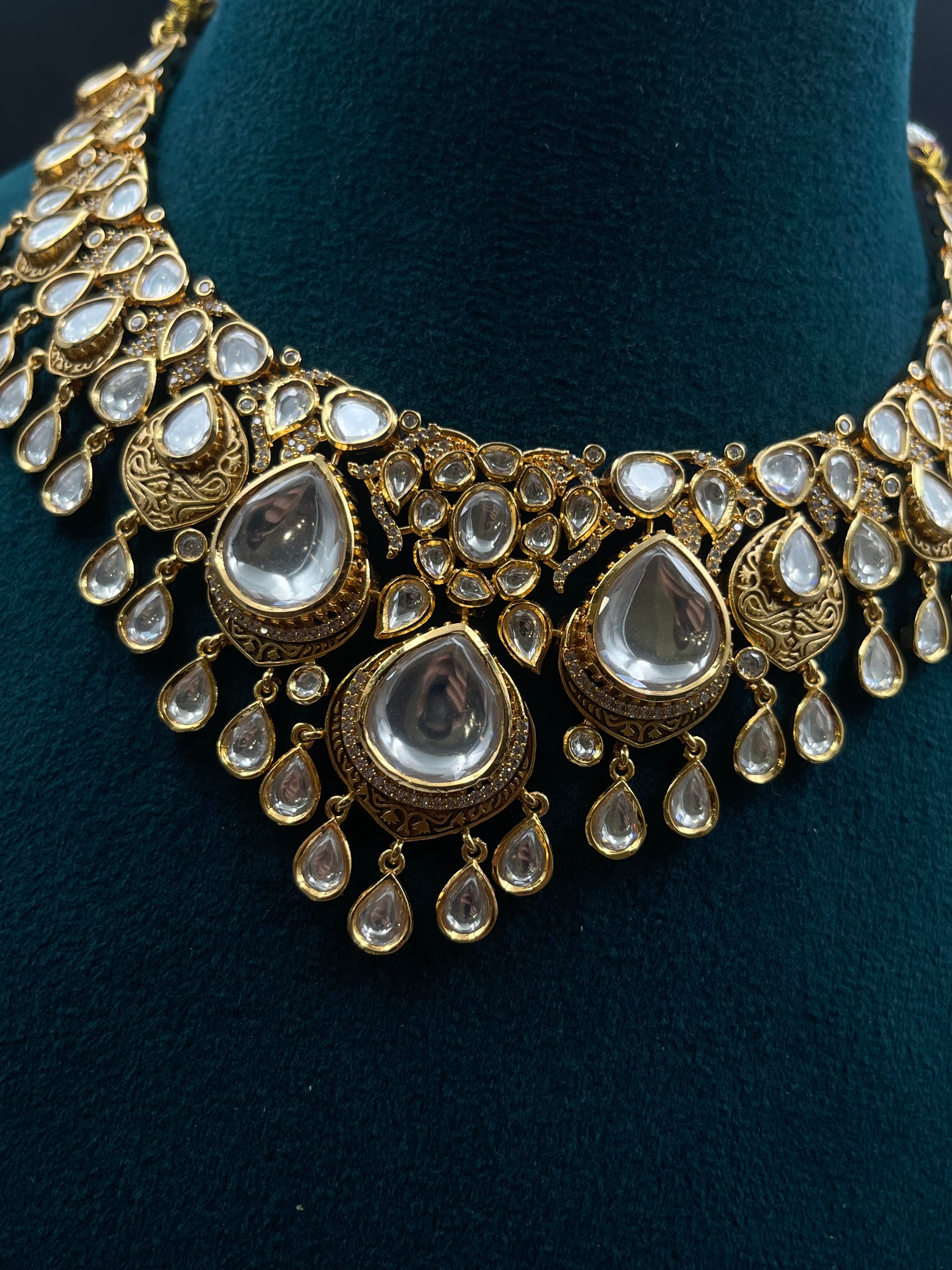 SUSMA NECKLACE