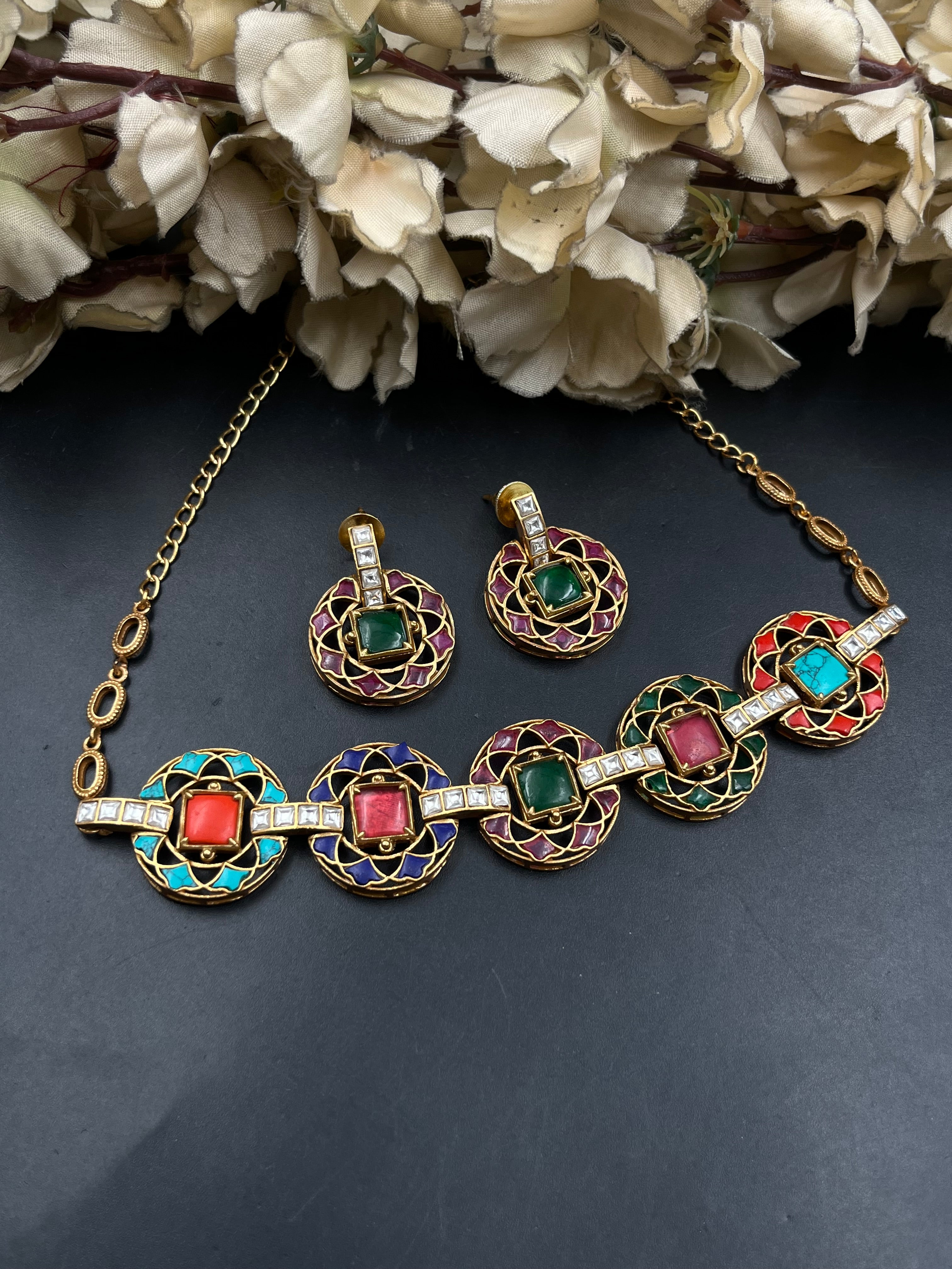 FATIMA NECKLACE