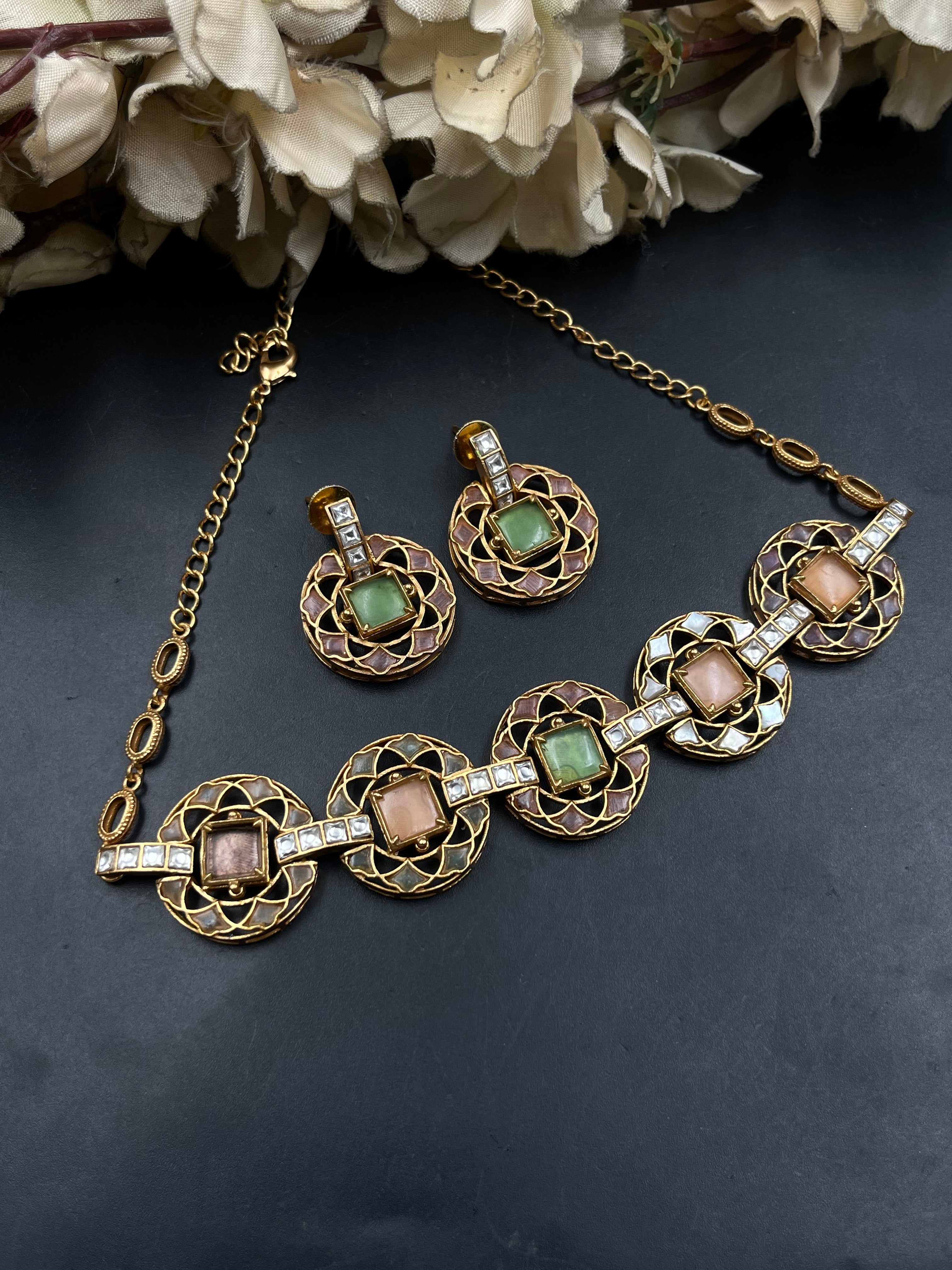 FATIMA NECKLACE