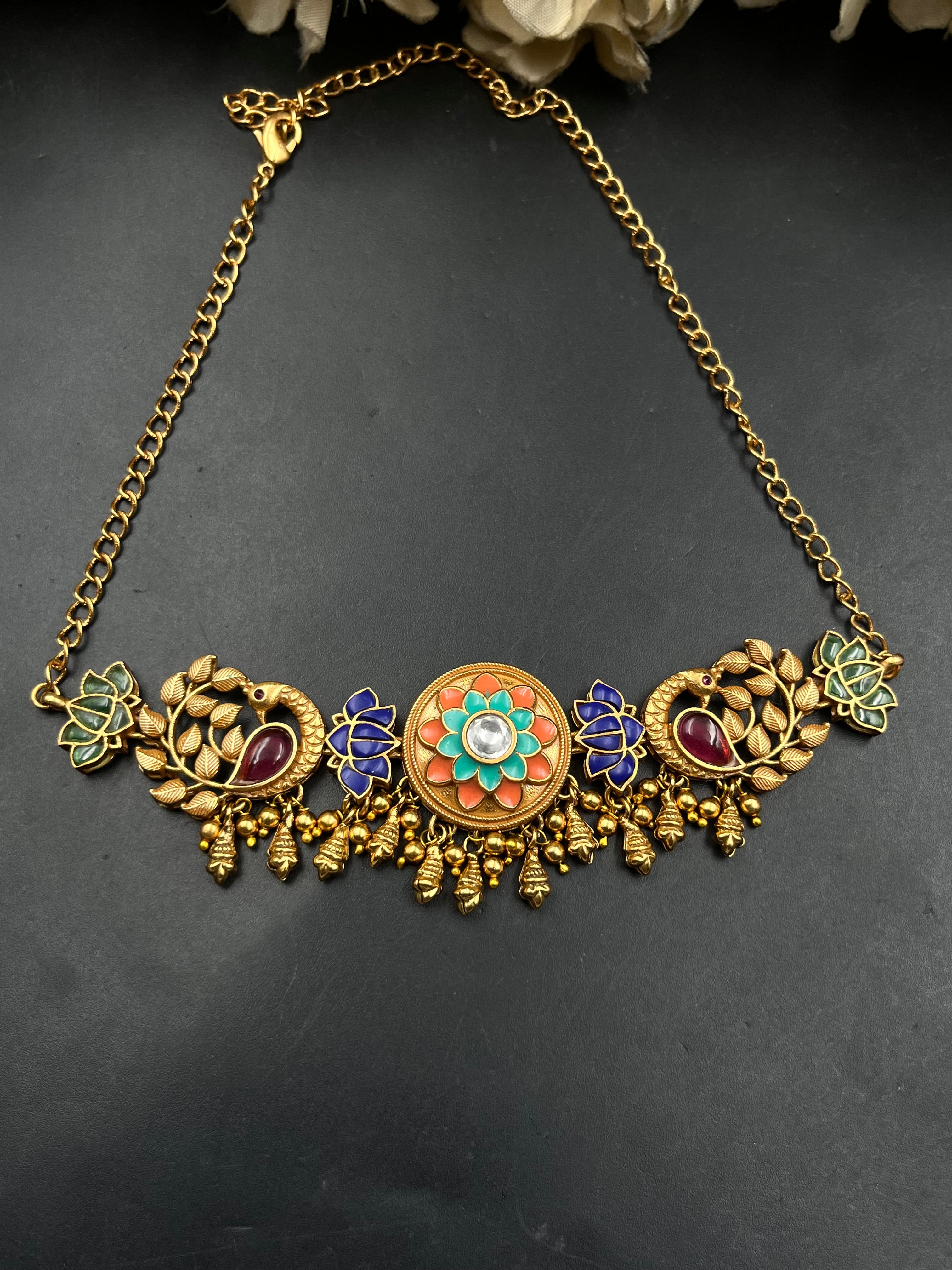RIDHA NECKLACE