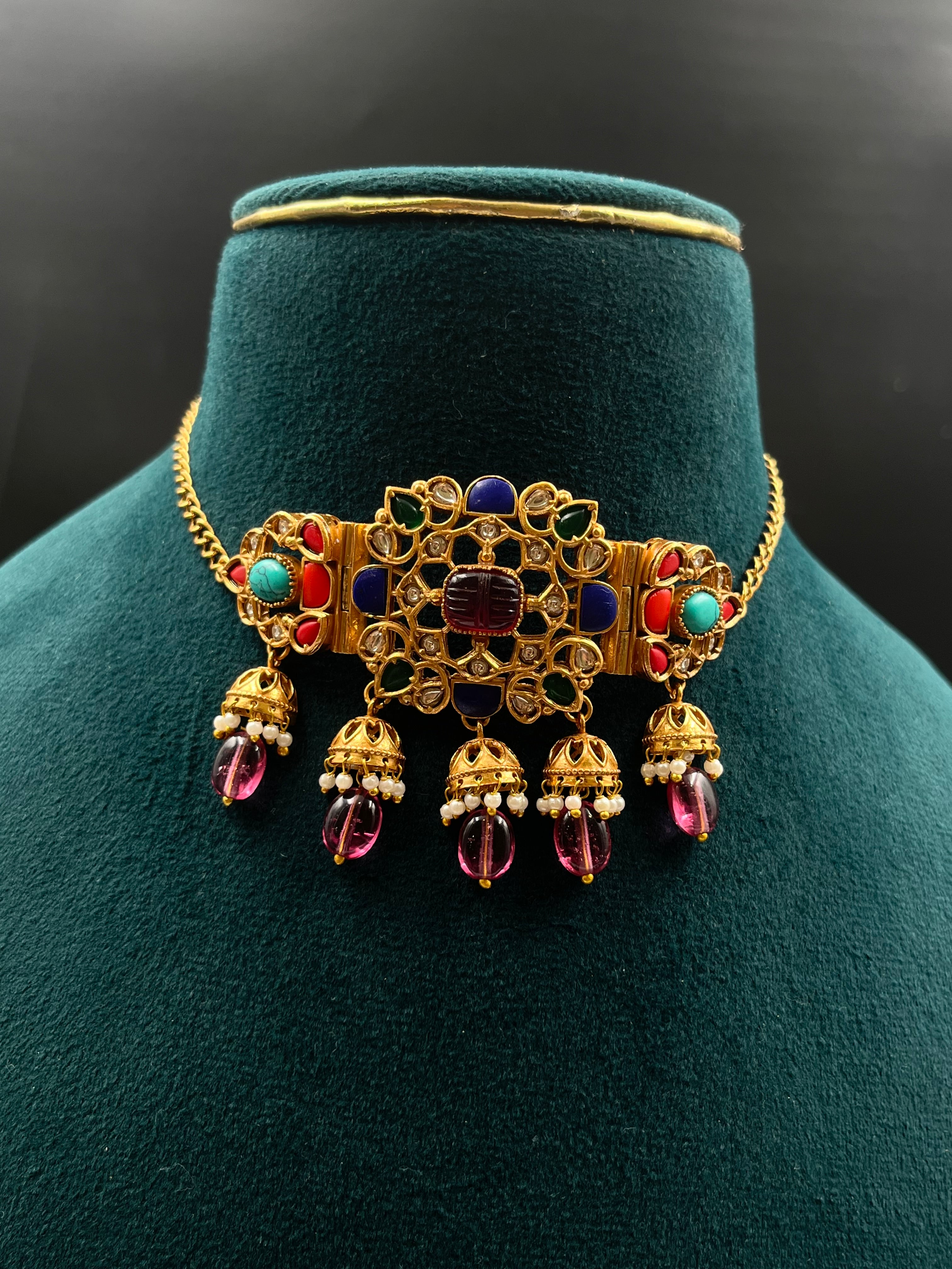 SHANU NECKLACE