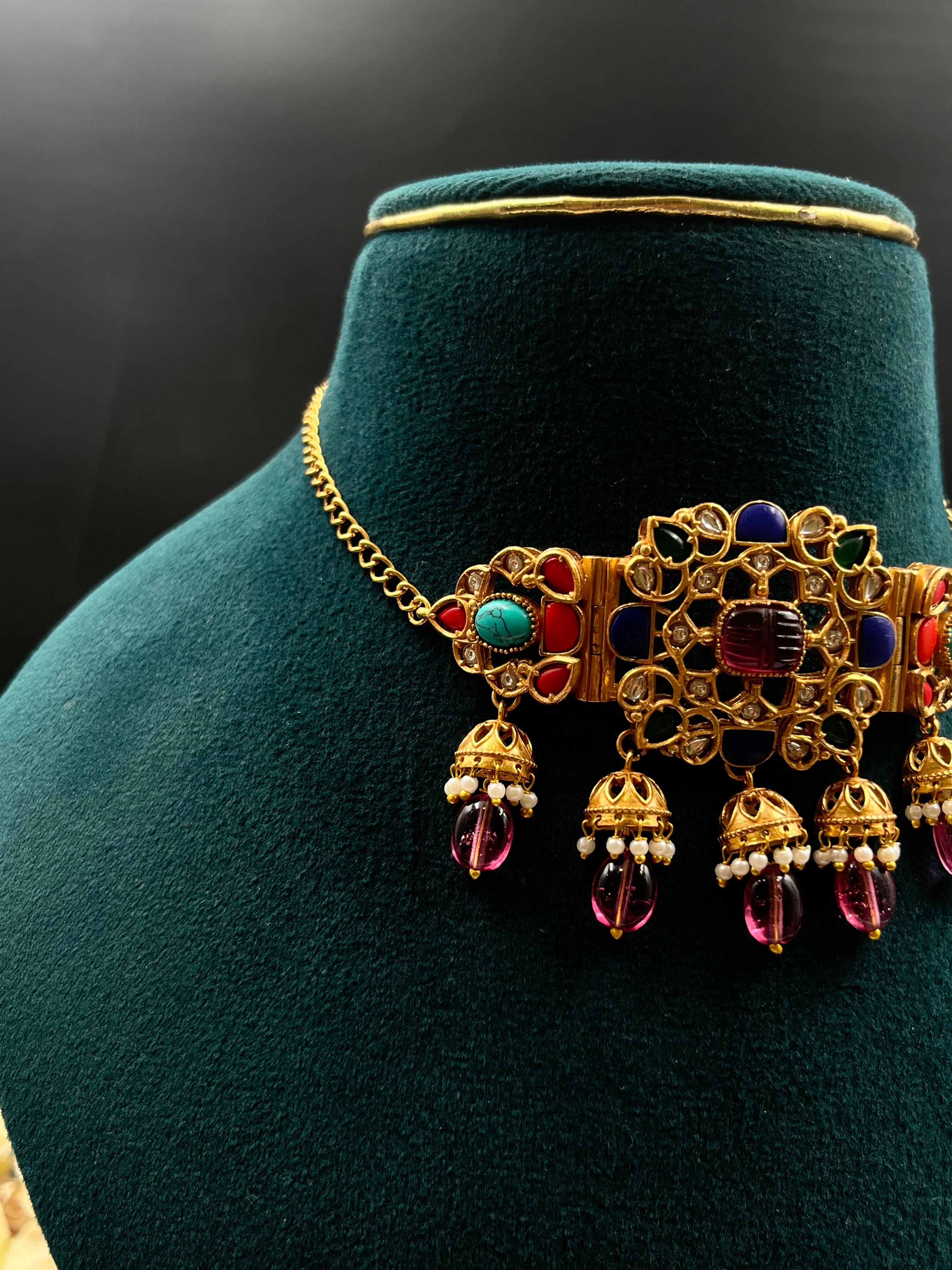 SHANU NECKLACE