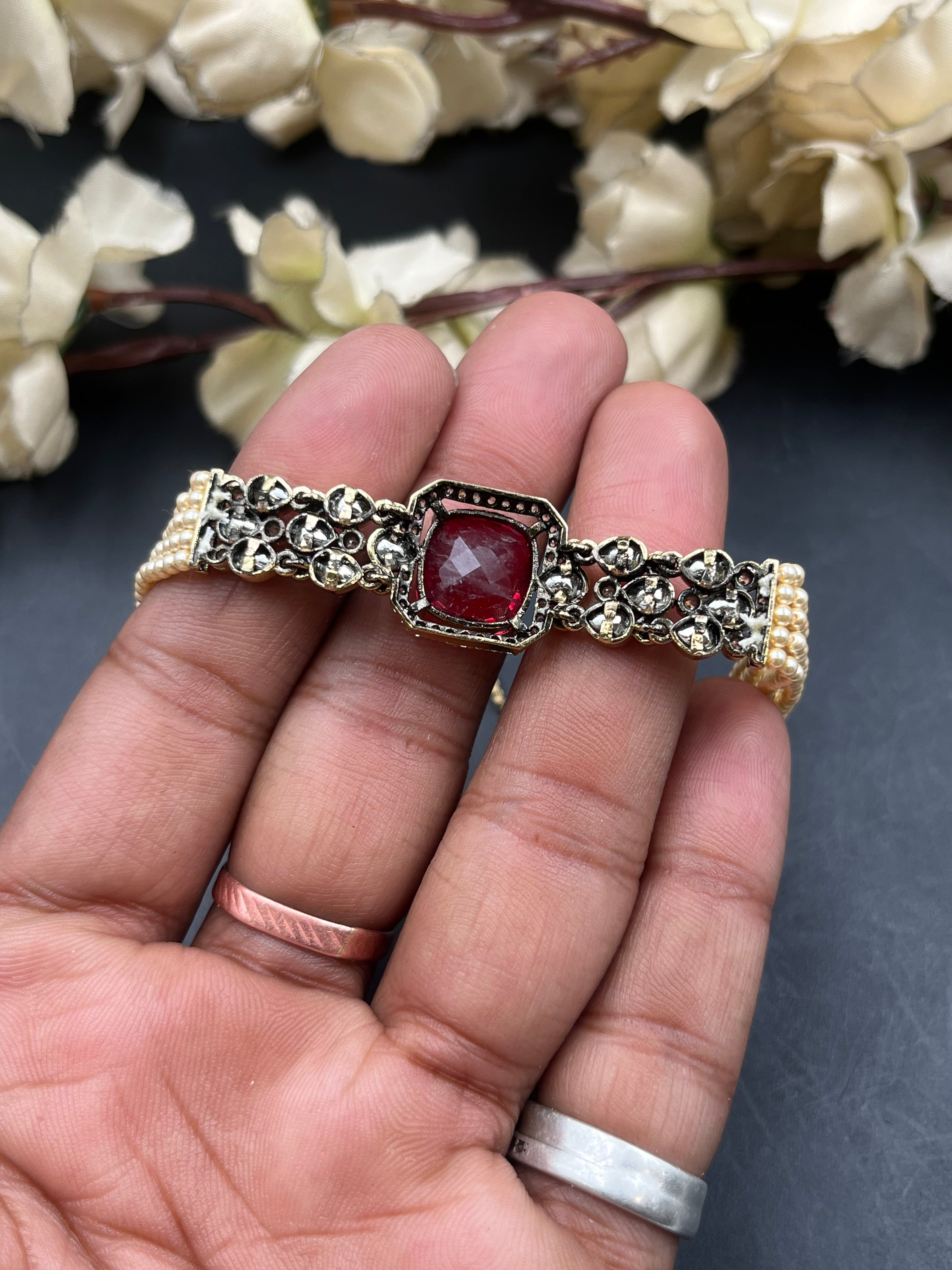 HAMELETA NECKLACE
