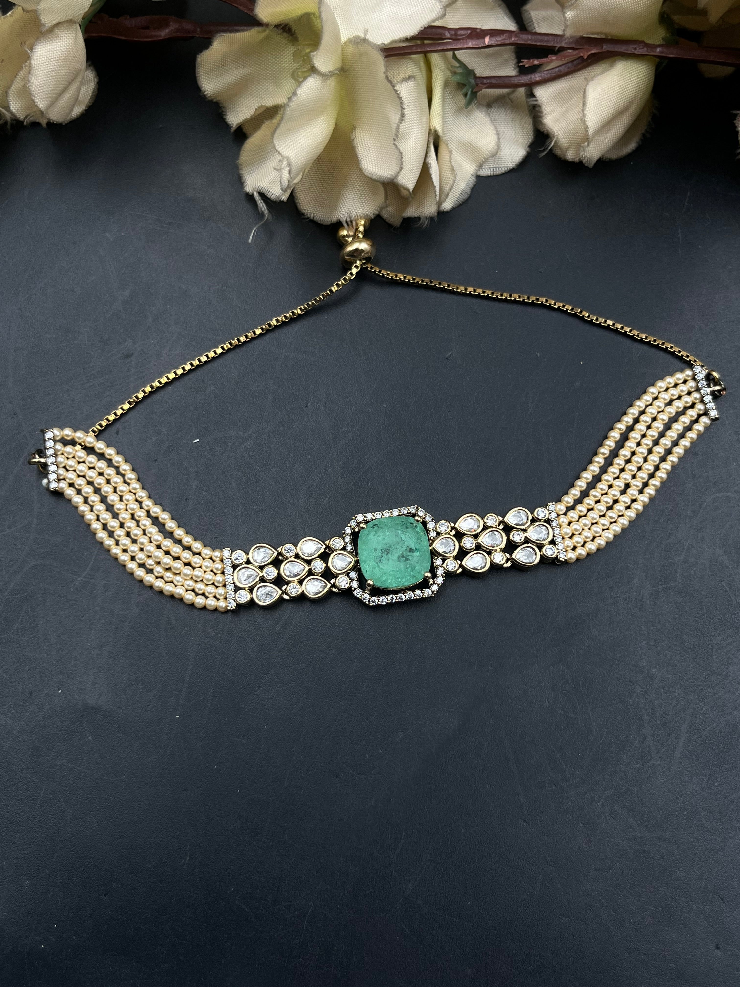 HAMELETA NECKLACE