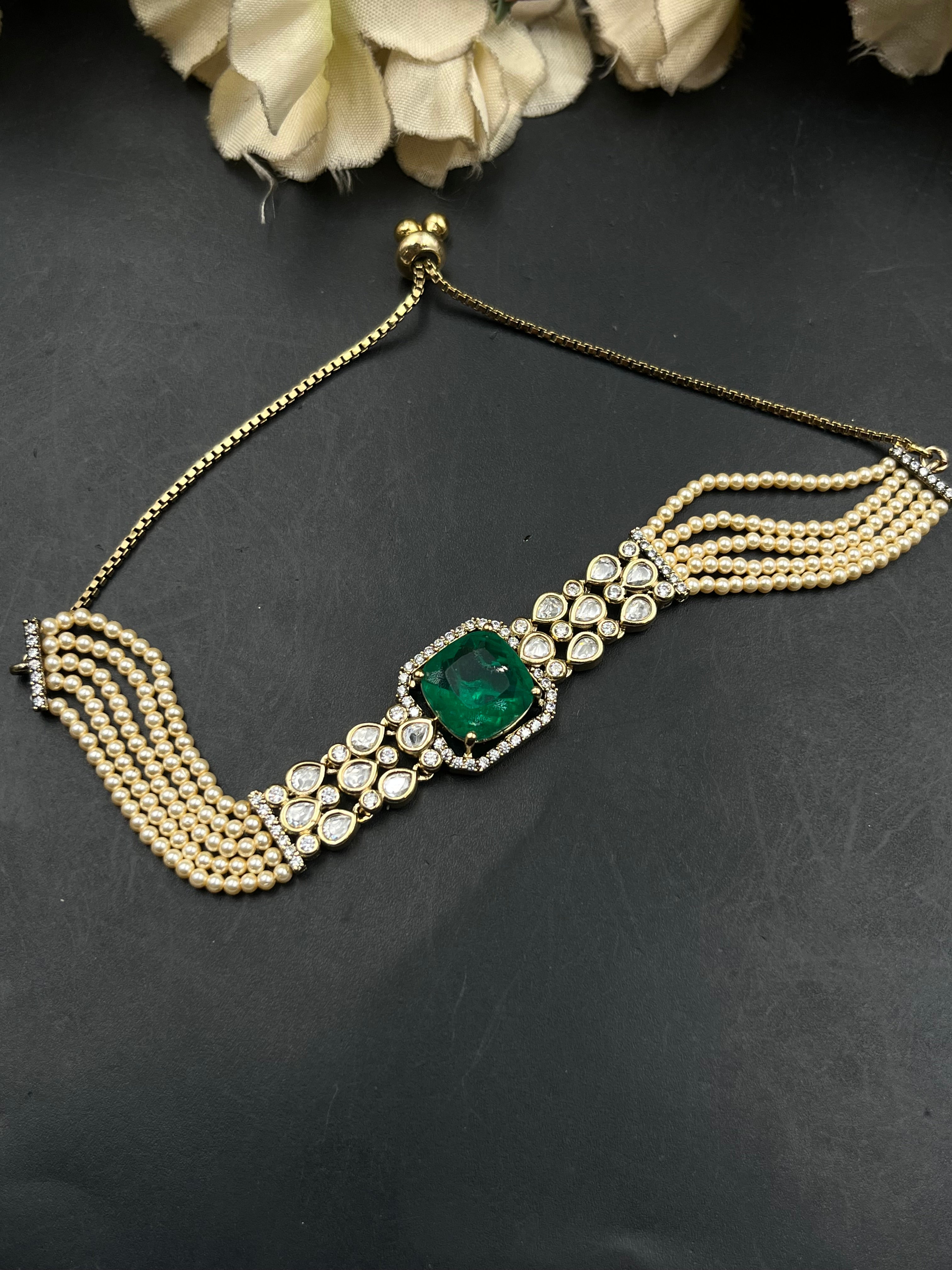 HAMELETA NECKLACE