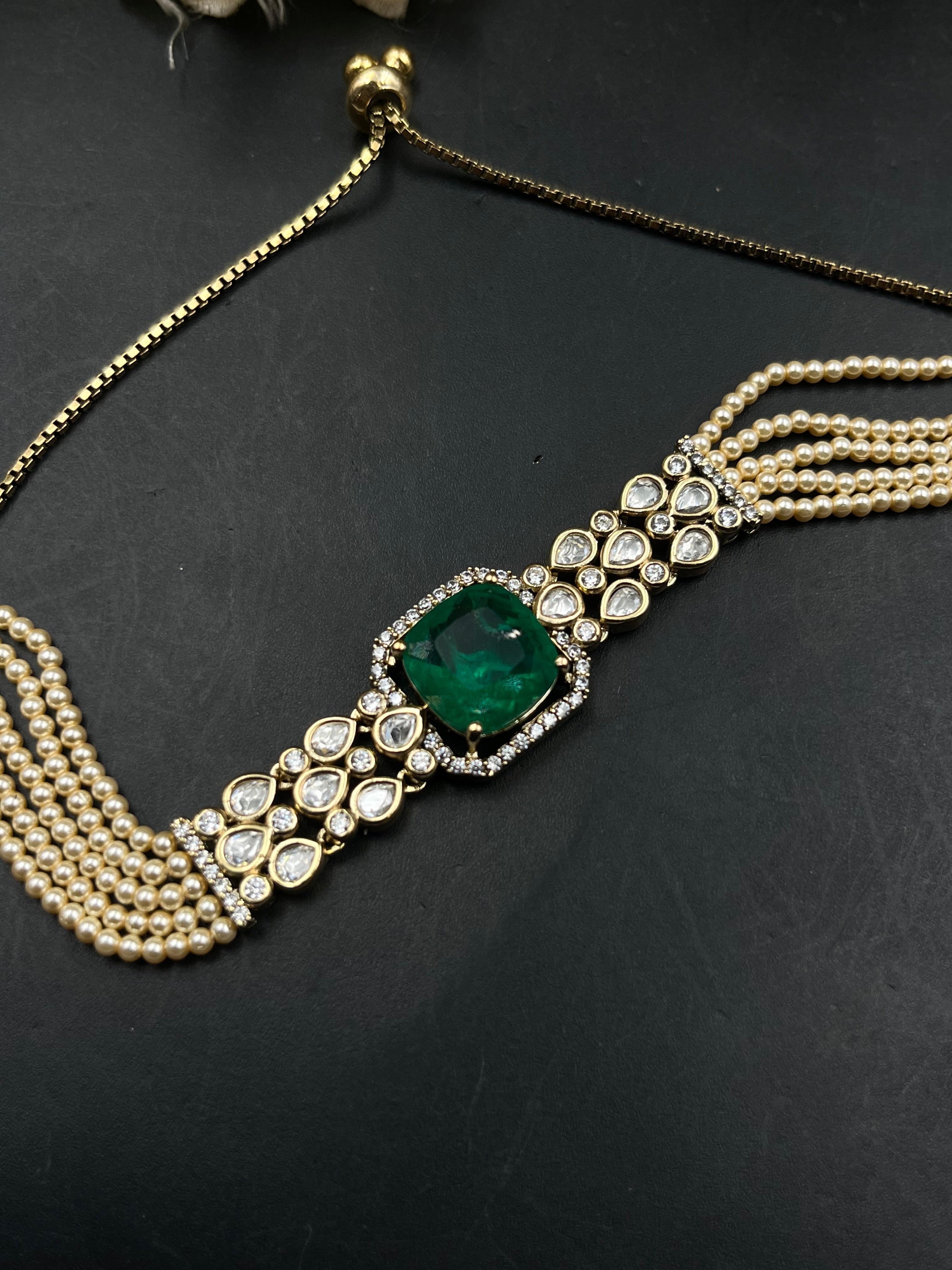 HAMELETA NECKLACE