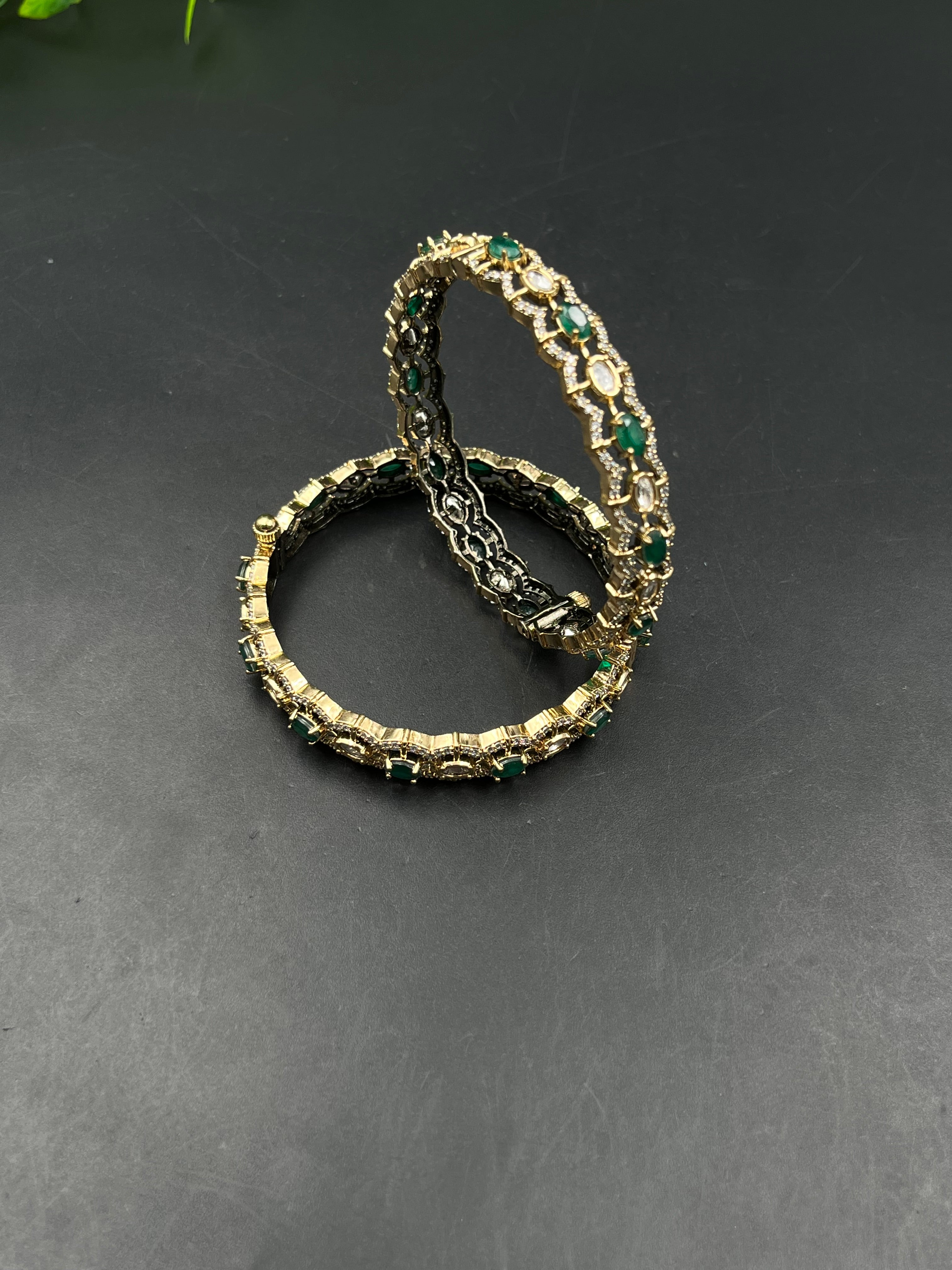 DIVYA BANGLE