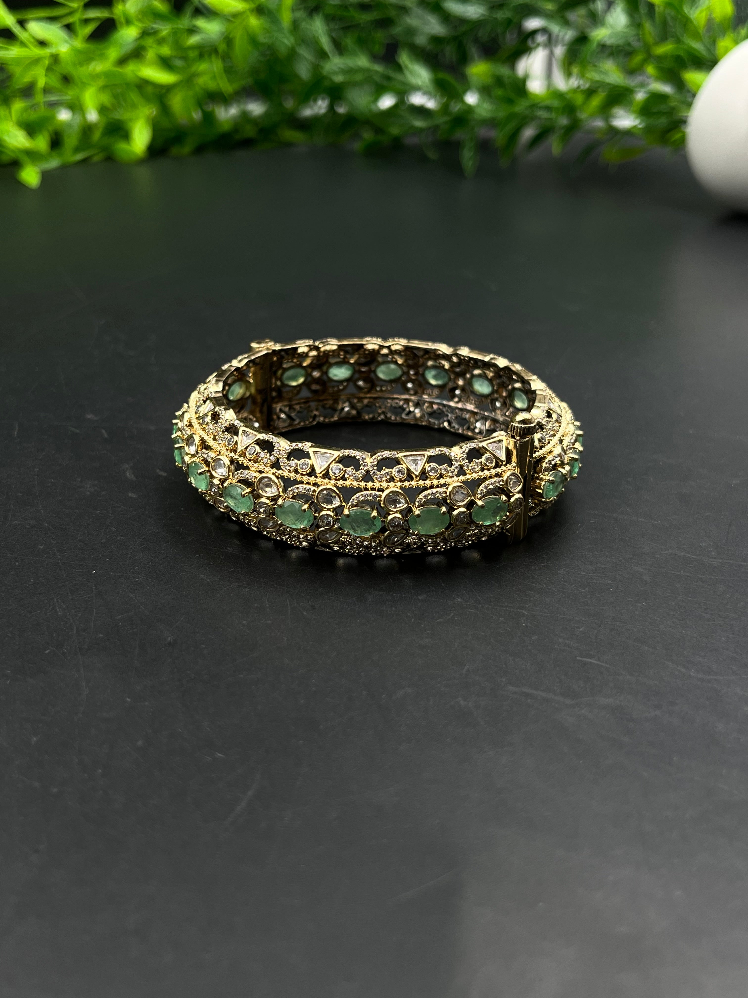 DIPANASHA BRACELET