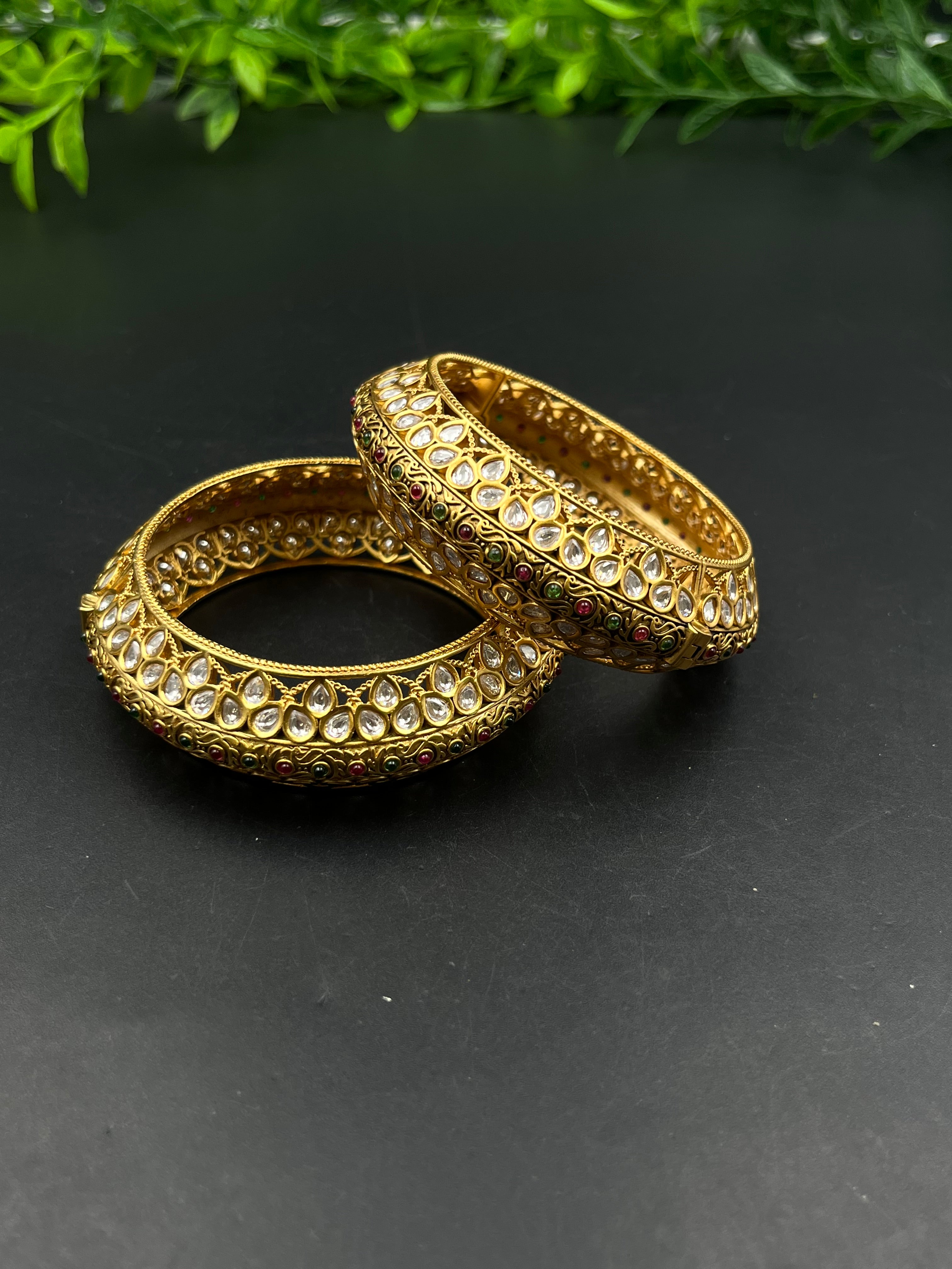 HIAMY BANGLE