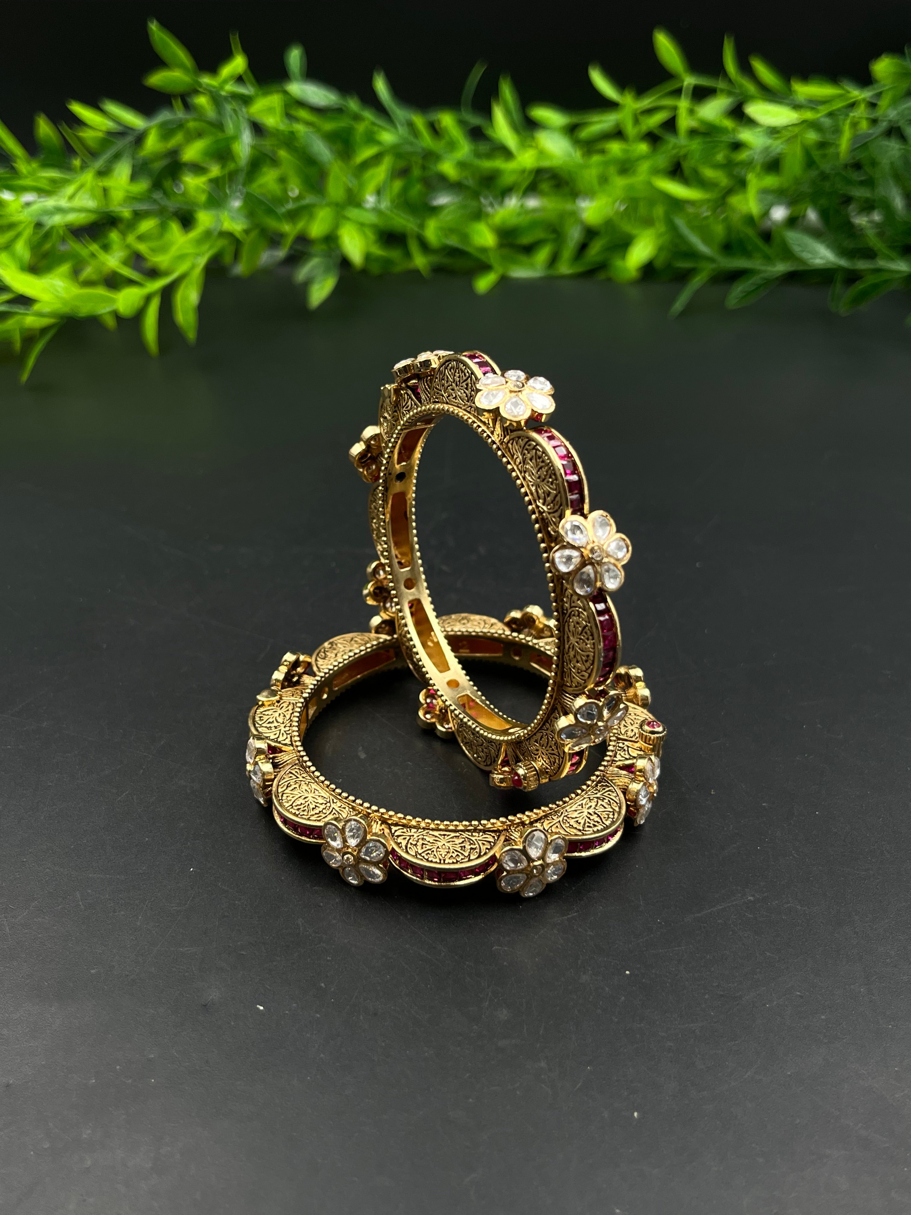 JUHI BANGLE
