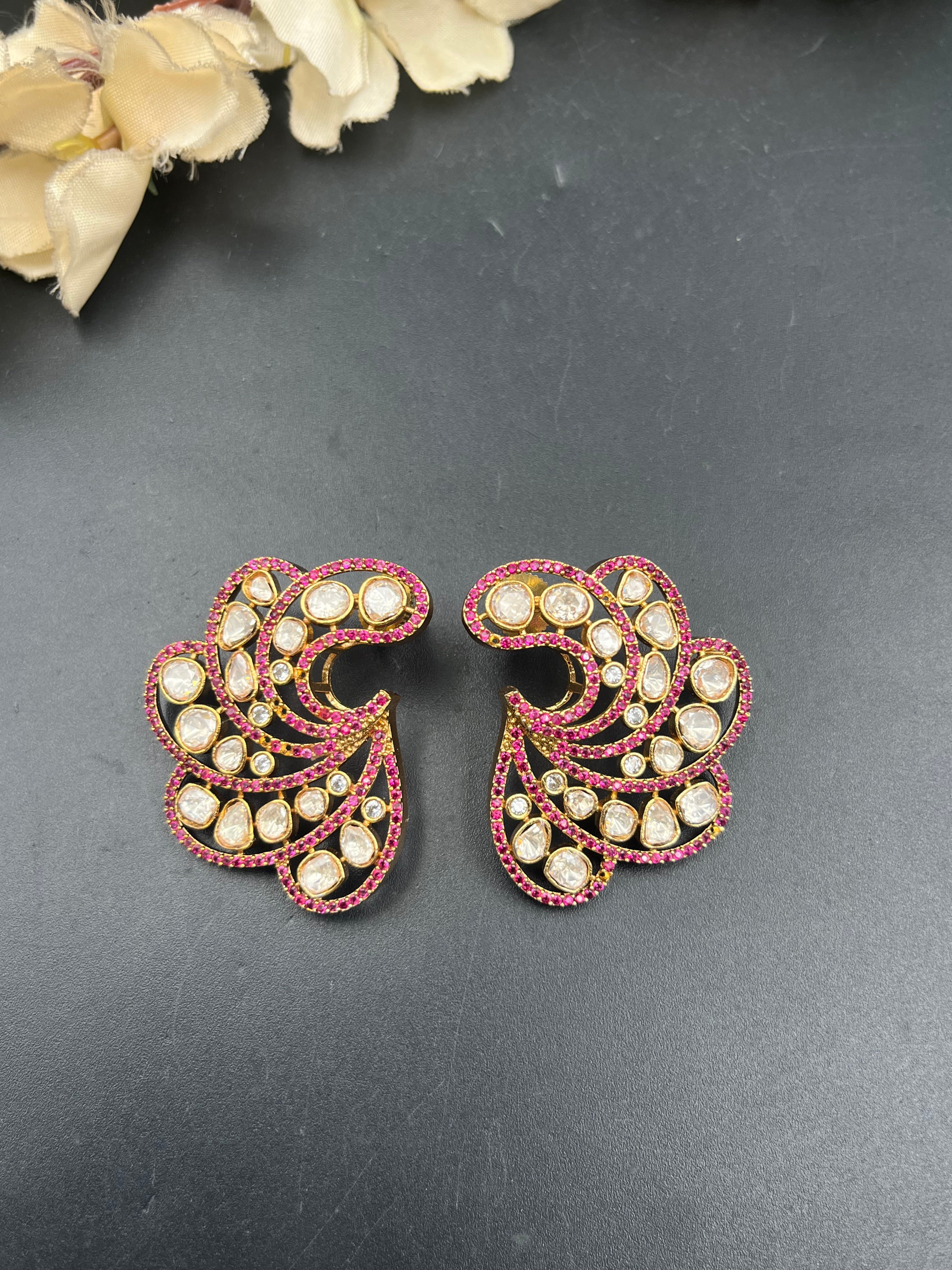 LAVANYA EARRING
