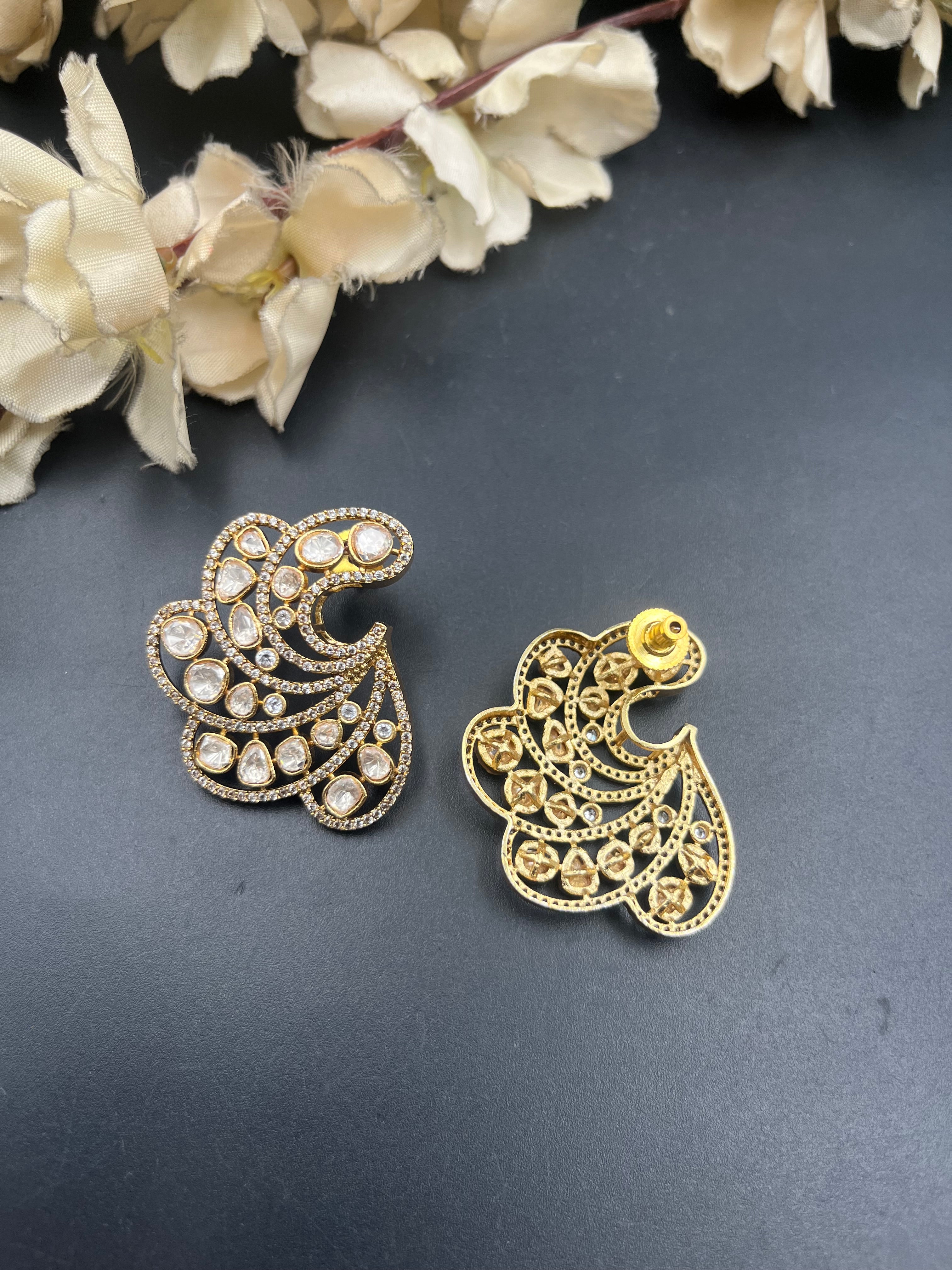 LAVANYA EARRING