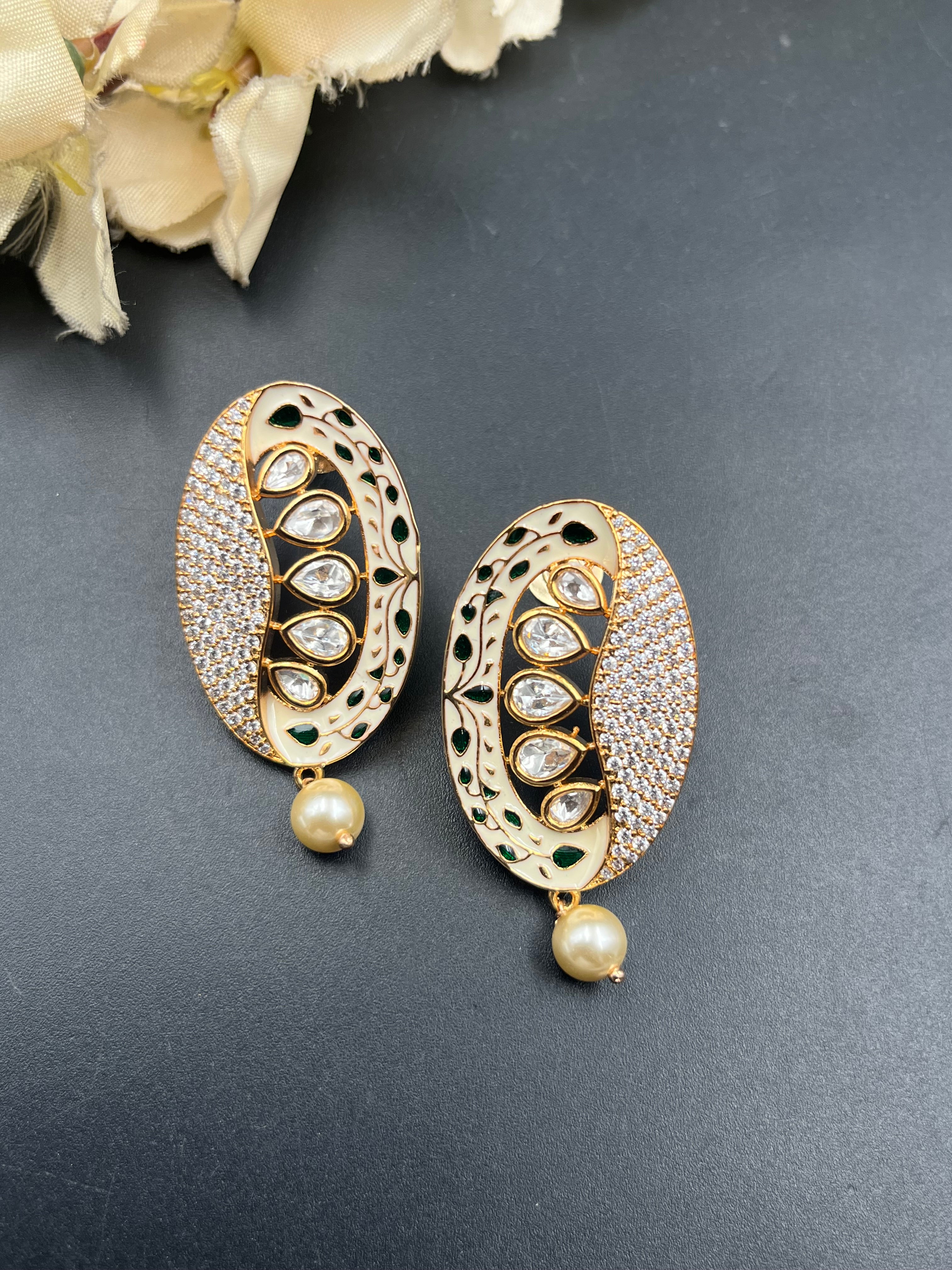 DIPANSHA EARRING