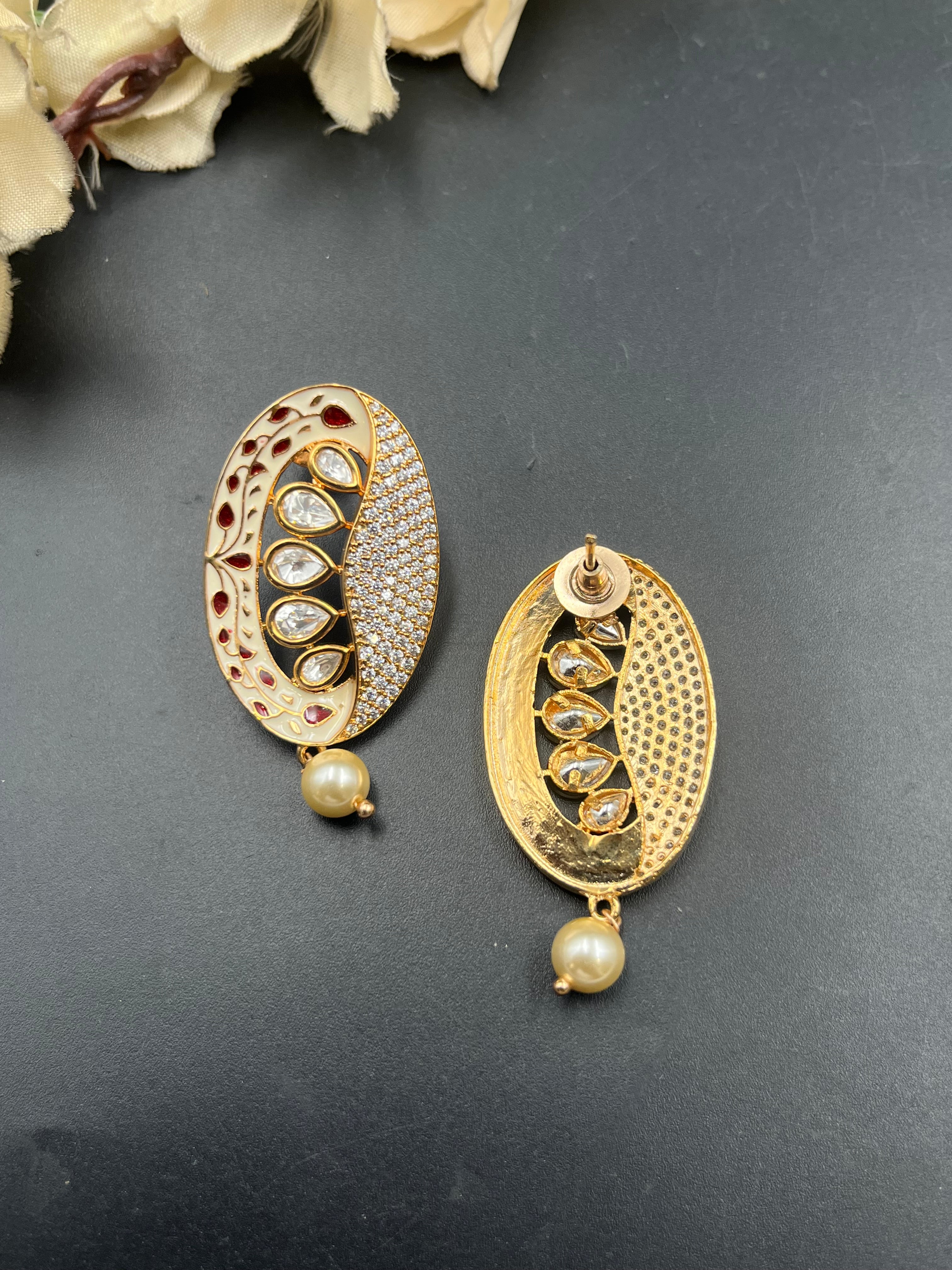 DIPANSHA EARRING