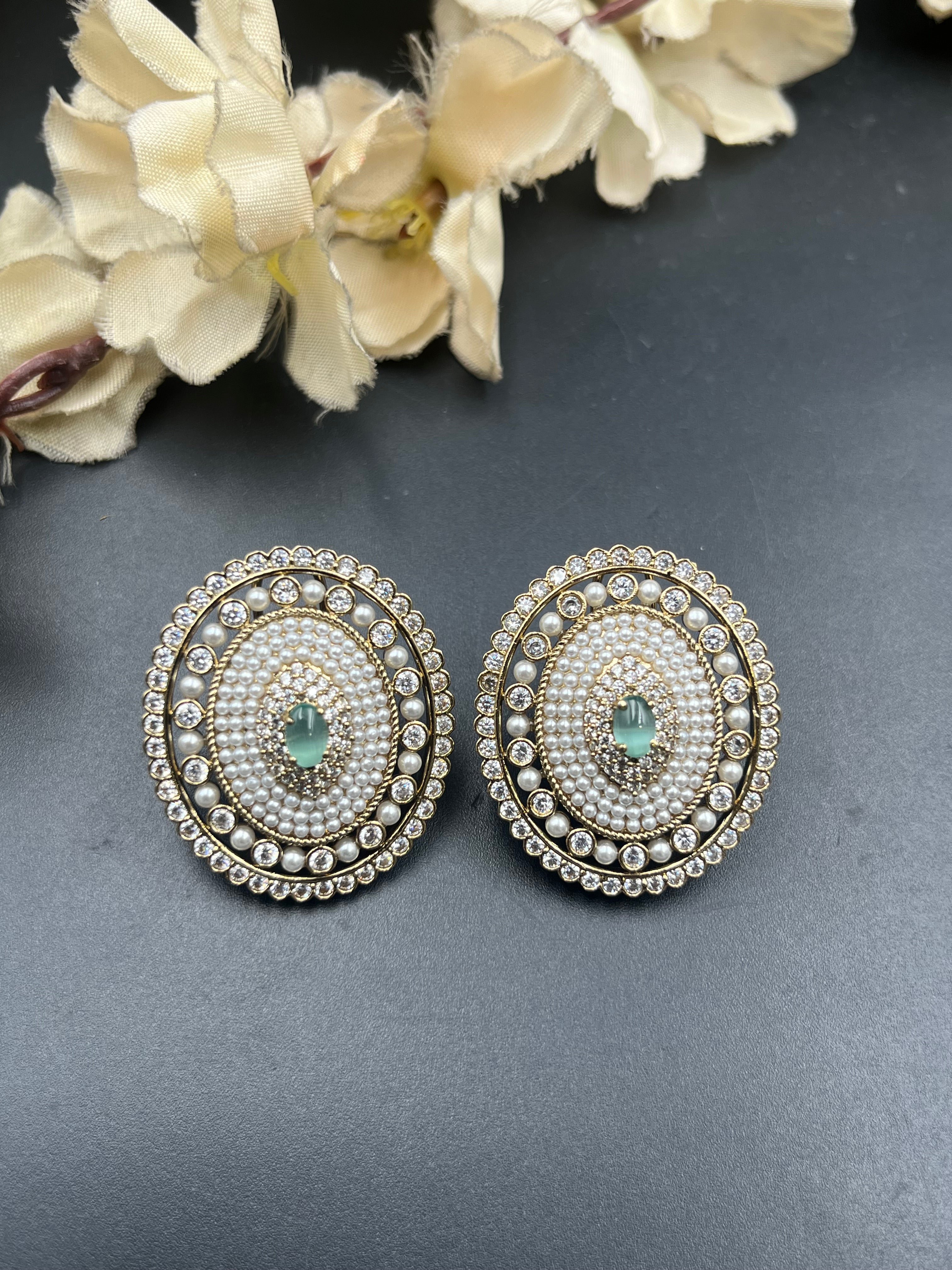 BARKHA EARRING