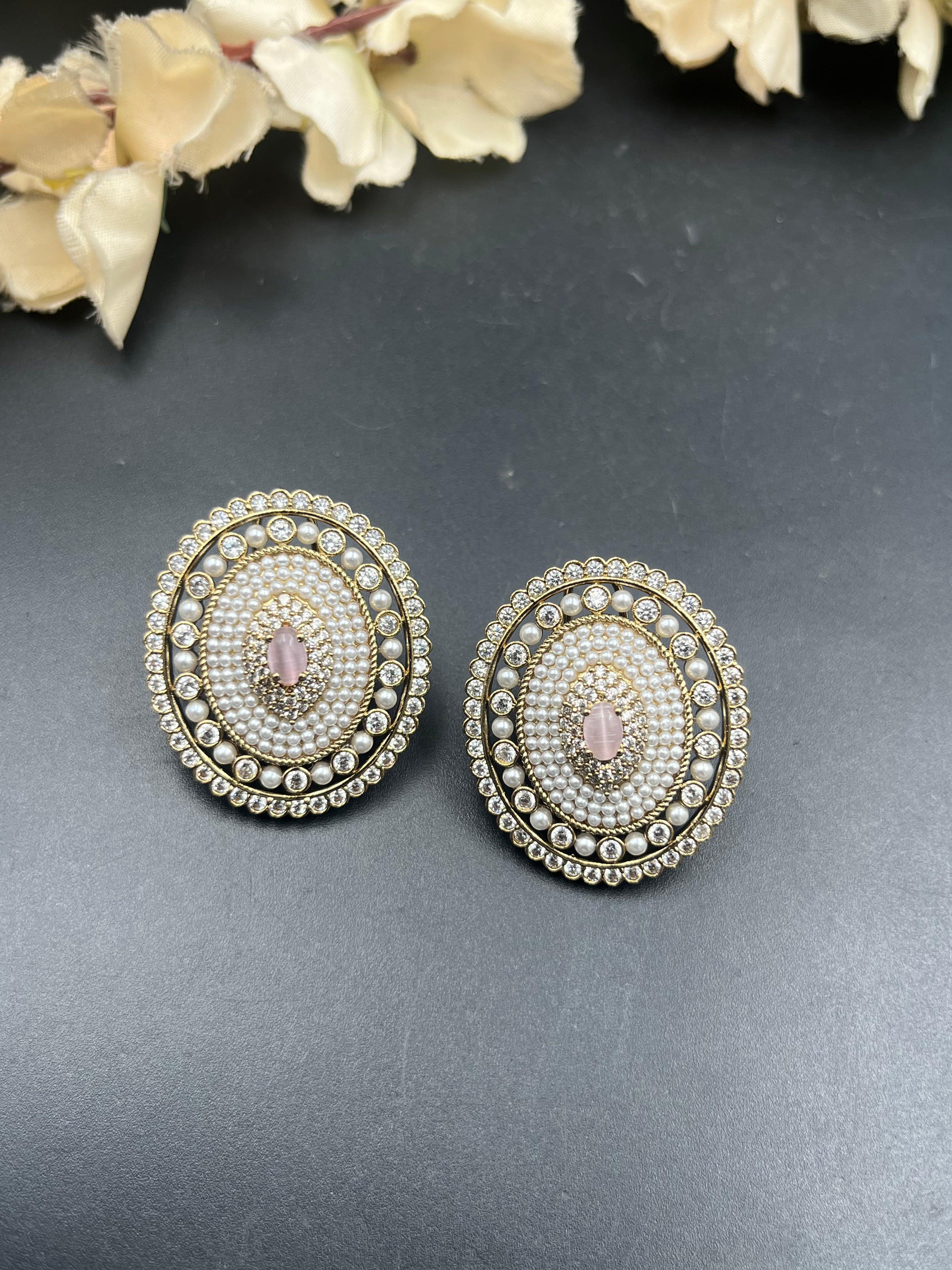BARKHA EARRING