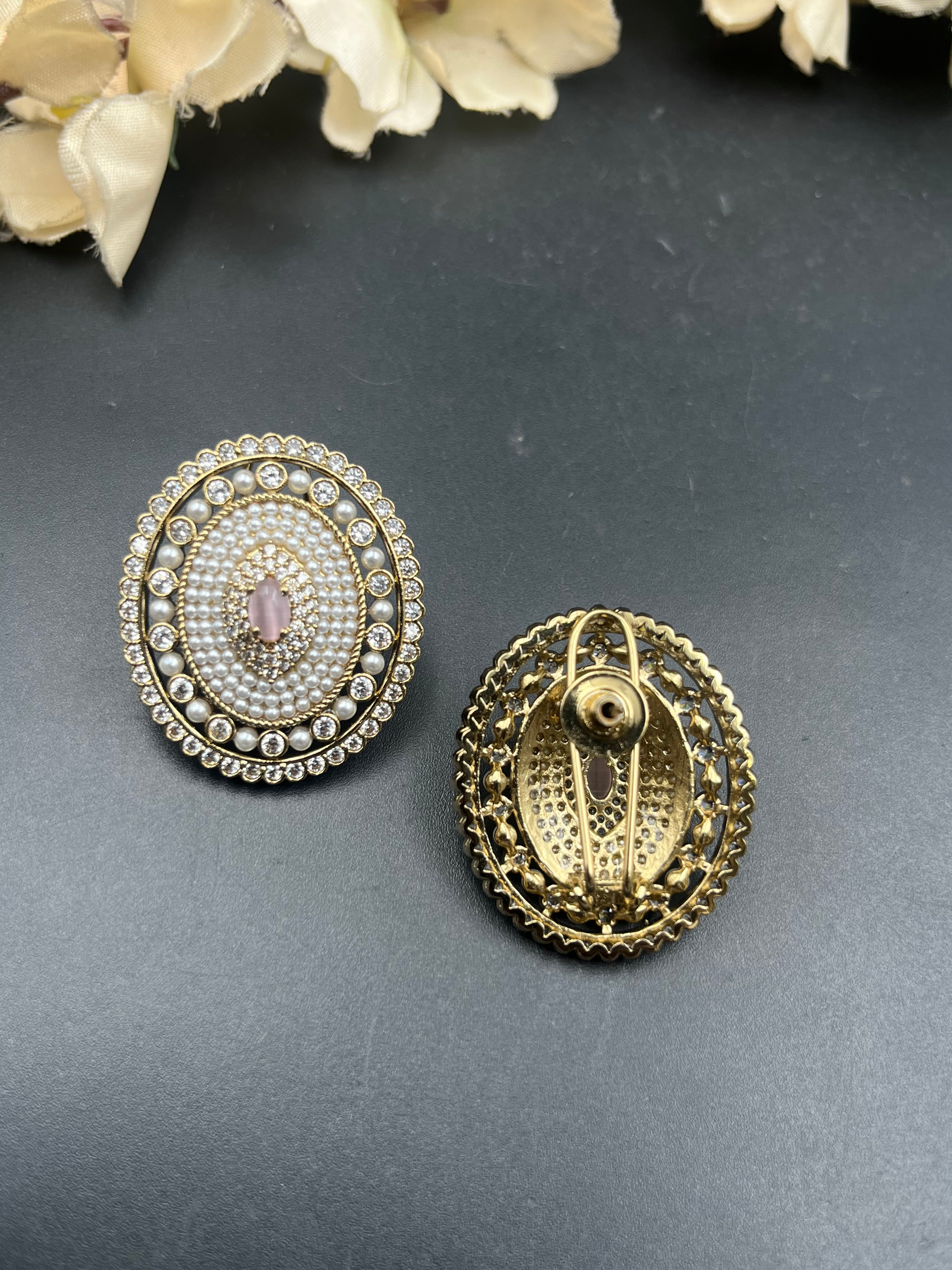 BARKHA EARRING