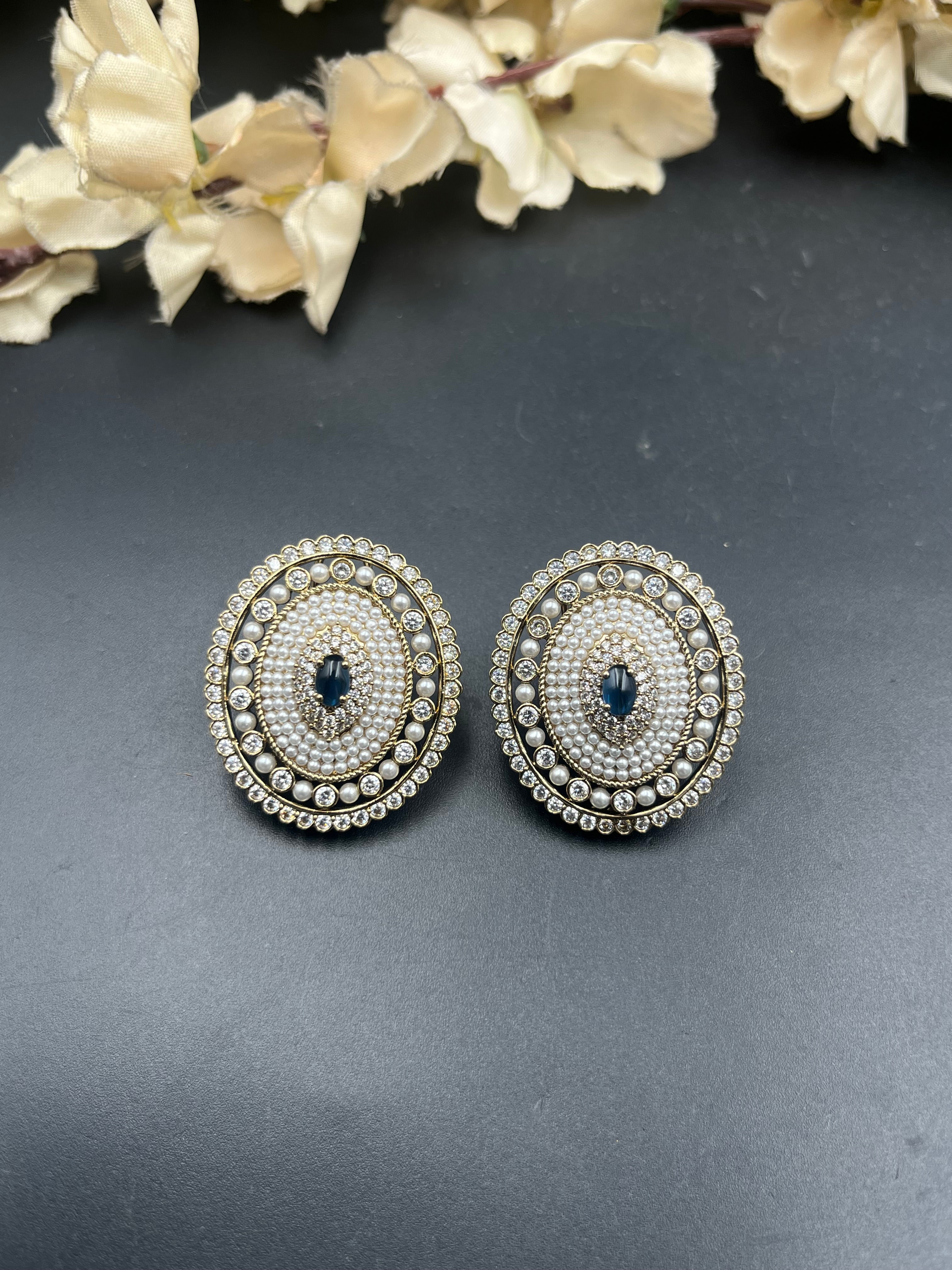 BARKHA EARRING