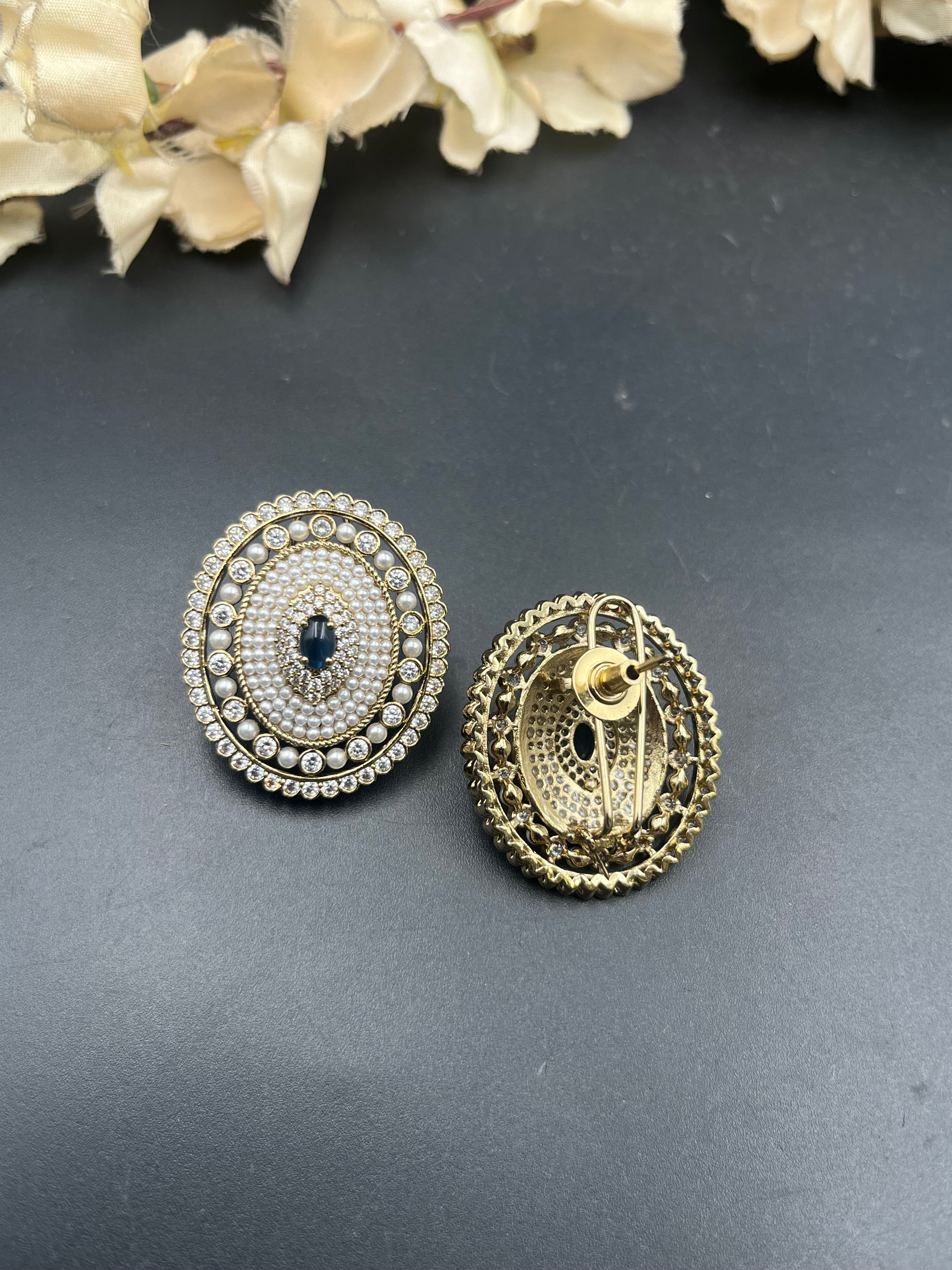 BARKHA EARRING