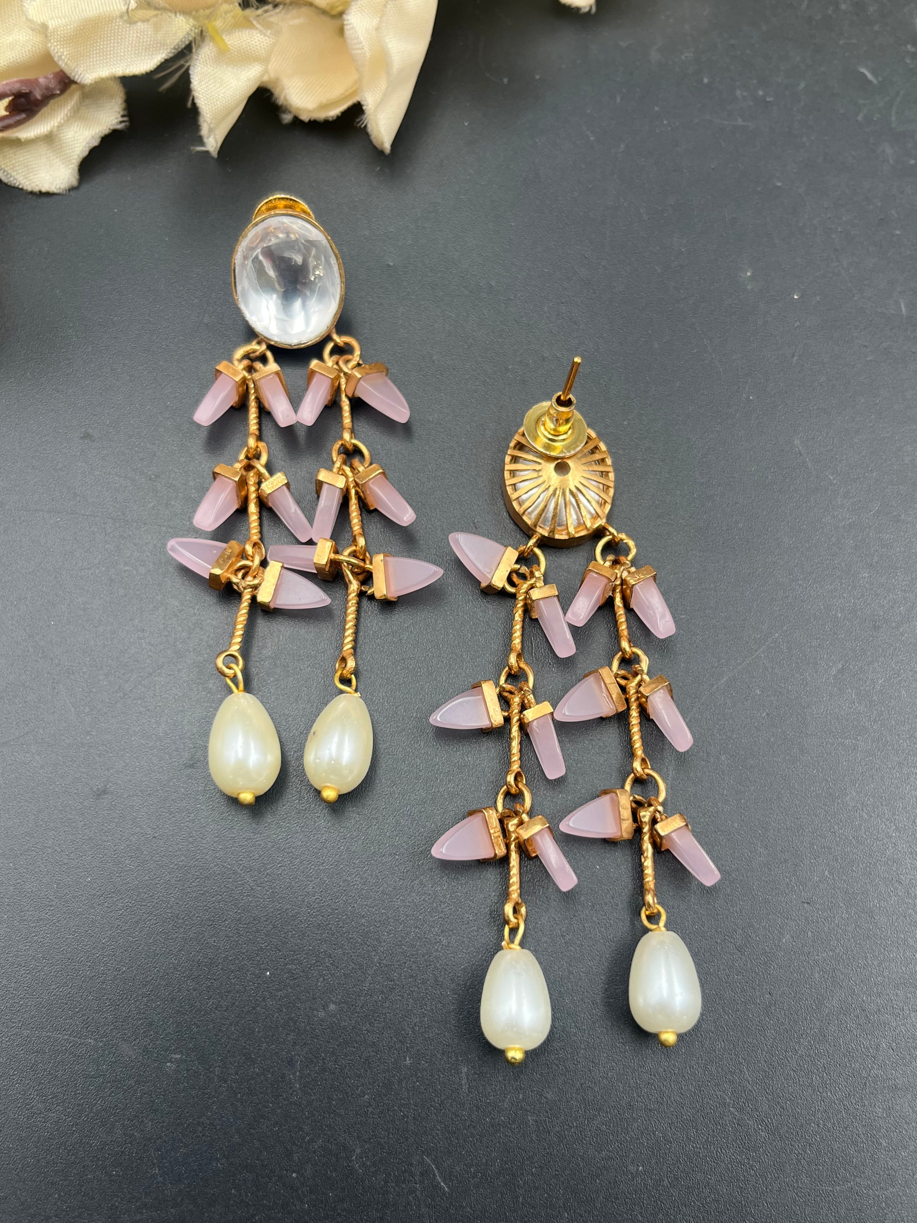 MINA EARRING