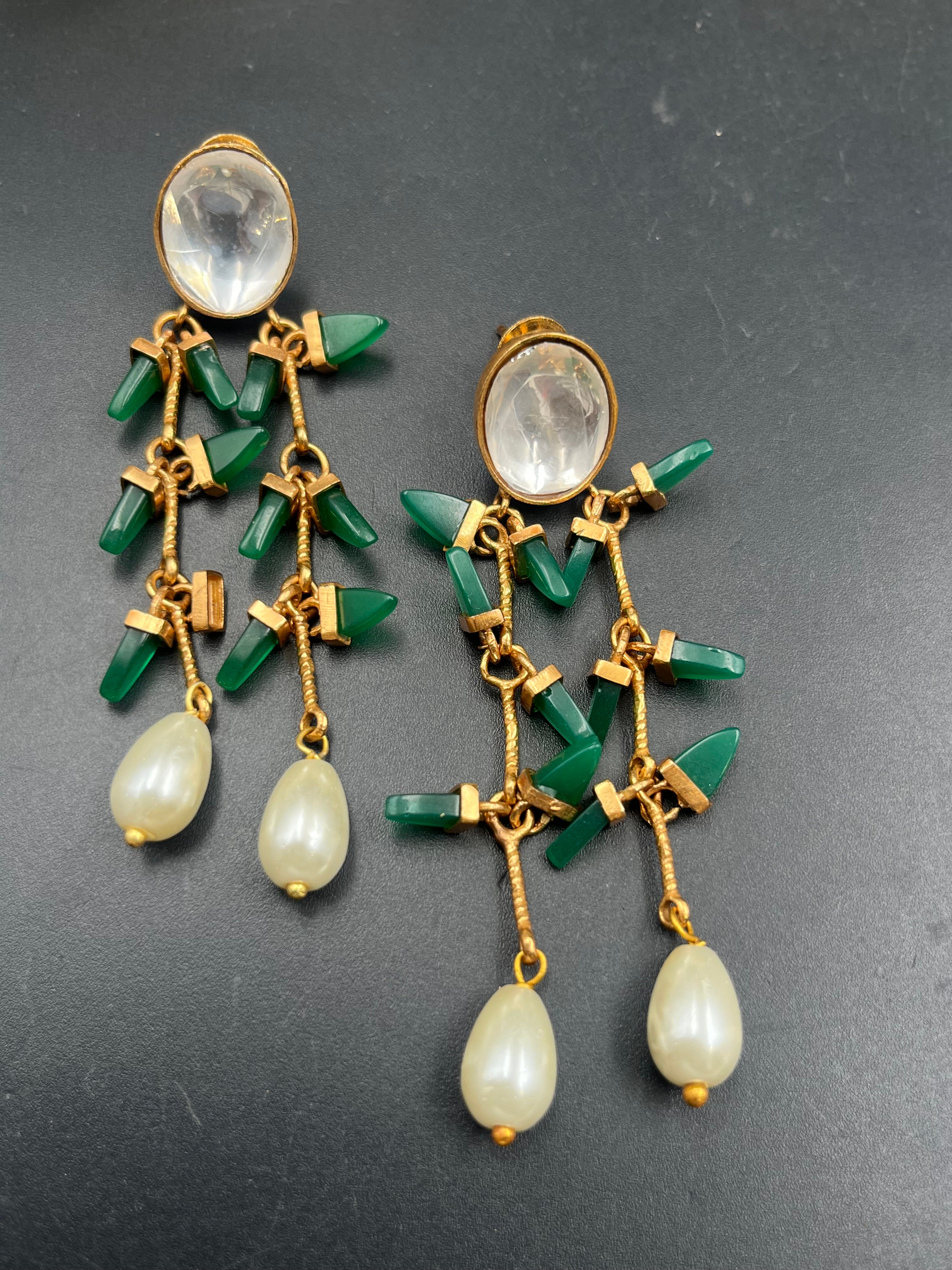 MINA EARRING